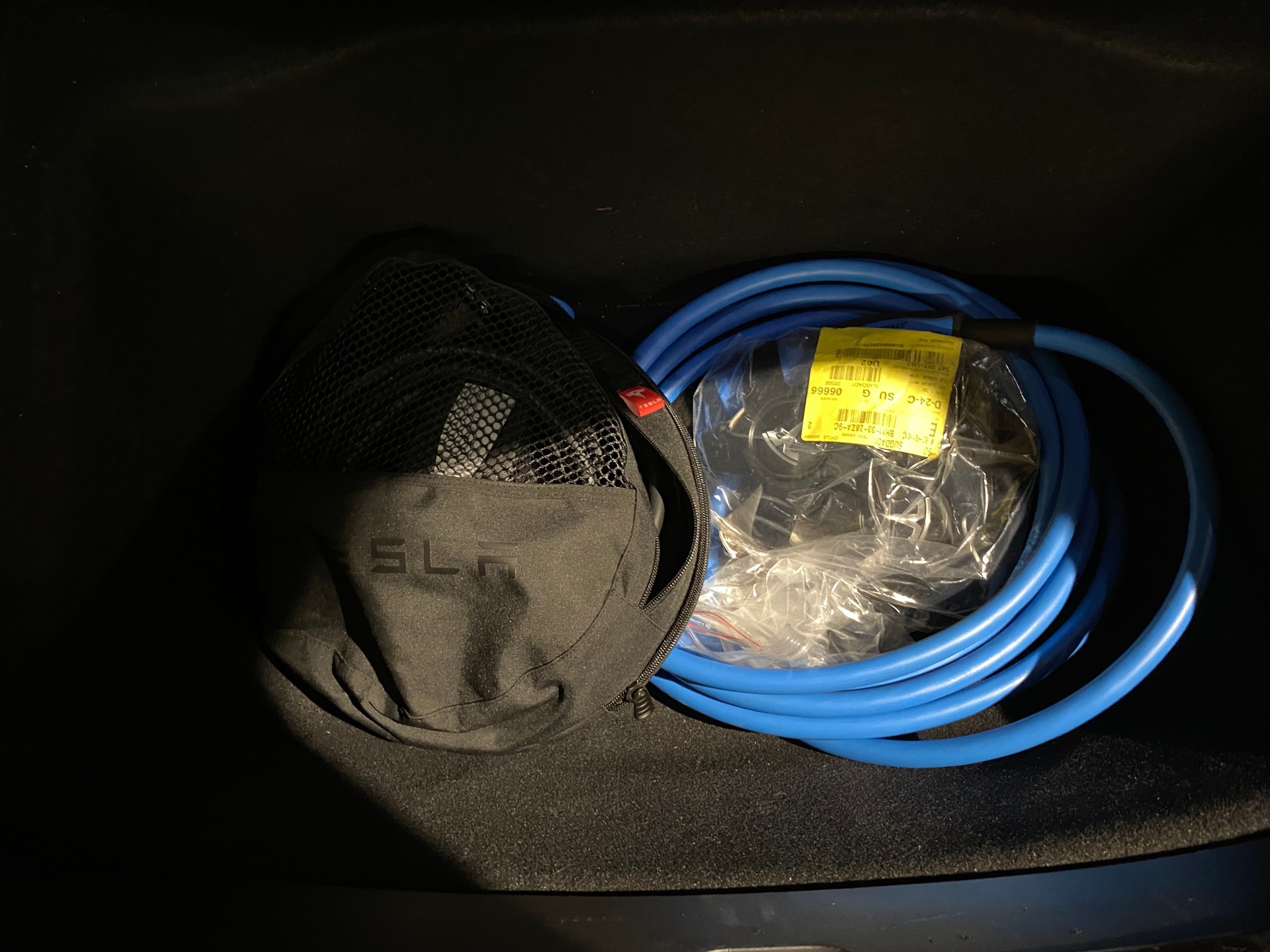 TESLA Model 3 Long Range Dual Motor AWD-image-14