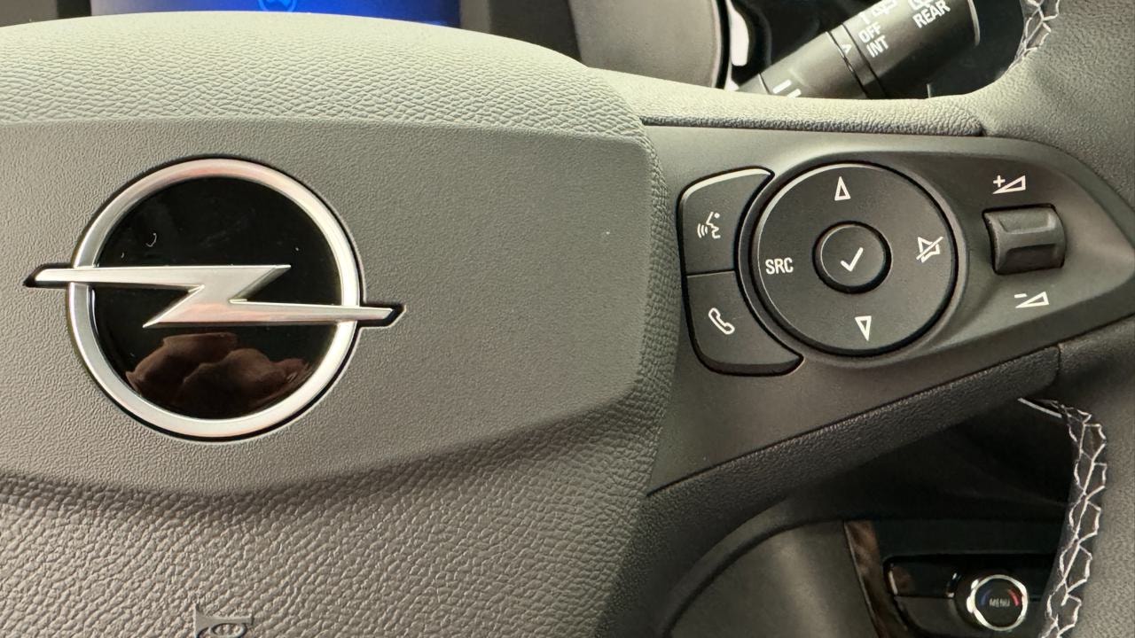 OPEL Corsa e- 50kWh Edition-image-9