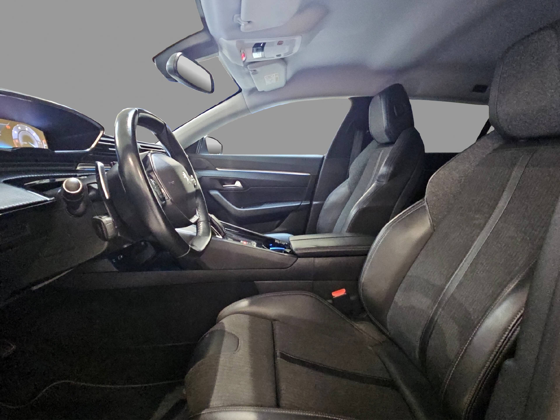 PEUGEOT 508 SW 1.6 PureTech Allure-image-5