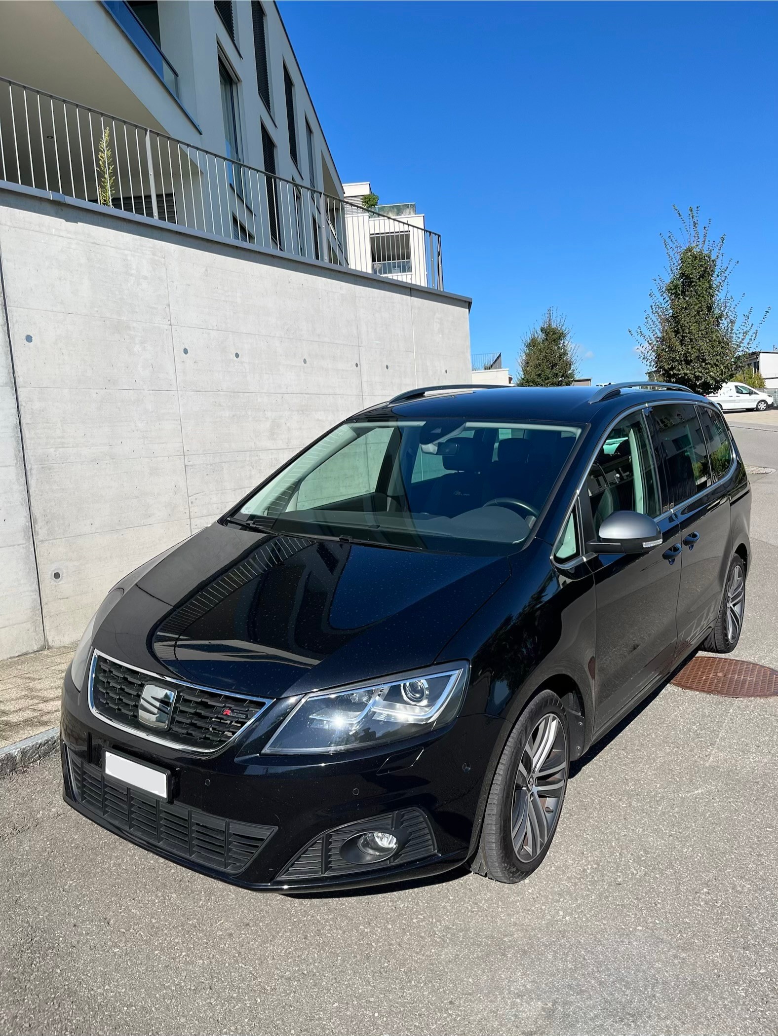 SEAT 2.0 TDI 177 Sw. FR 4x4 DSG S/S-image-1