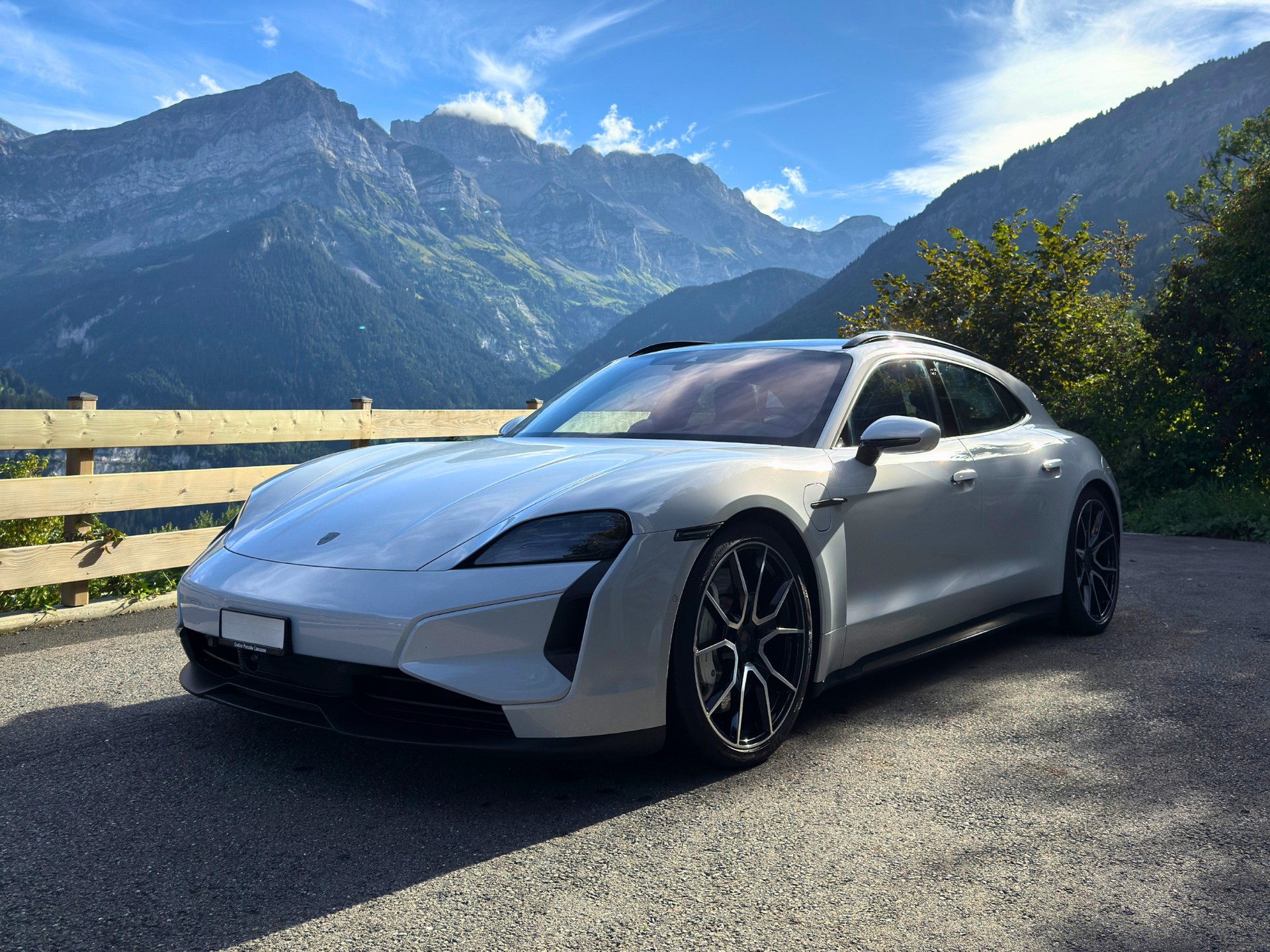 PORSCHE Taycan Turbo Sport Turismo-image-0