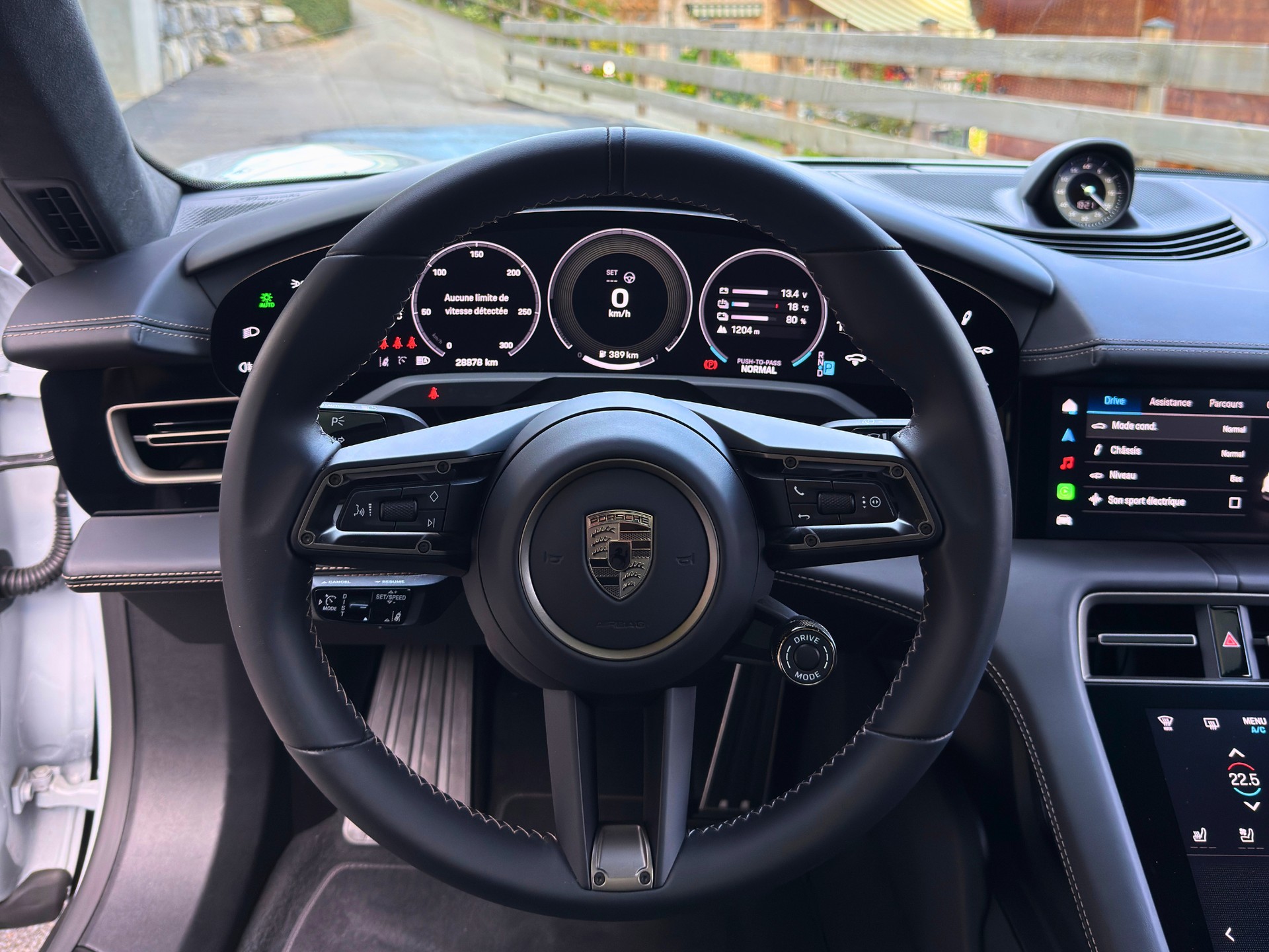 PORSCHE Taycan Turbo Sport Turismo-image-7