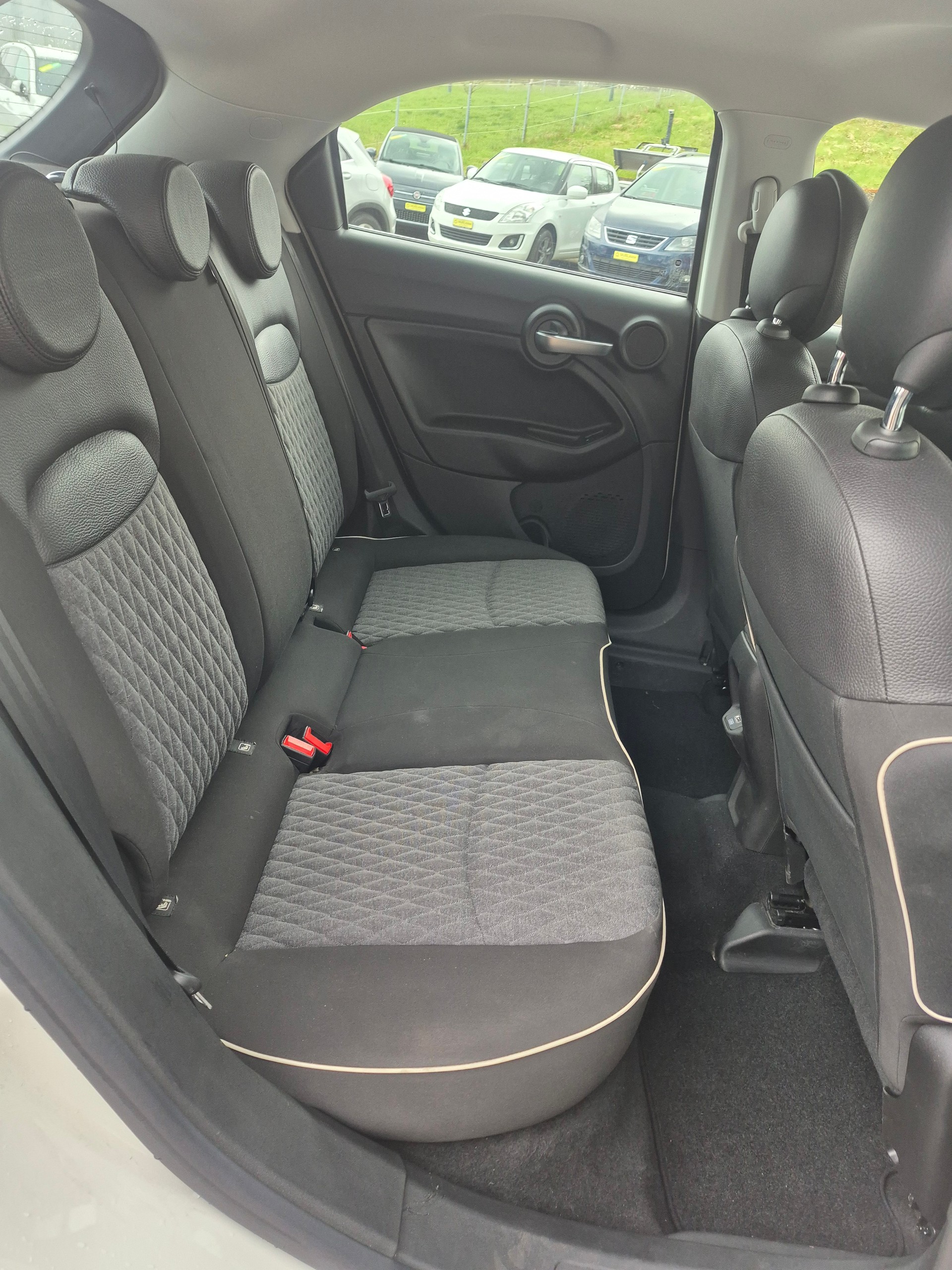 FIAT 500X 1.3 TBGSE City Cross-image-15