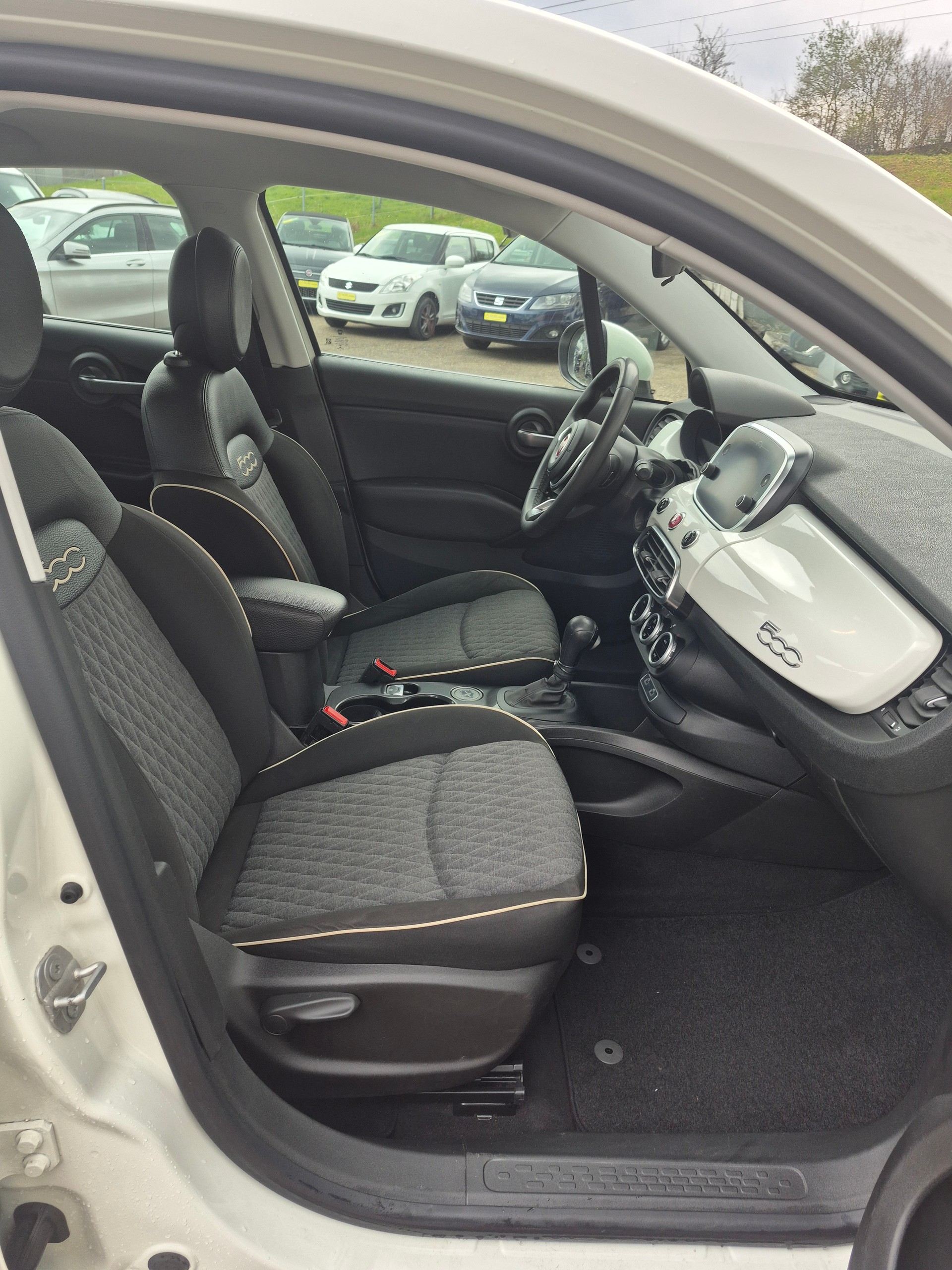 FIAT 500X 1.3 TBGSE City Cross-image-14