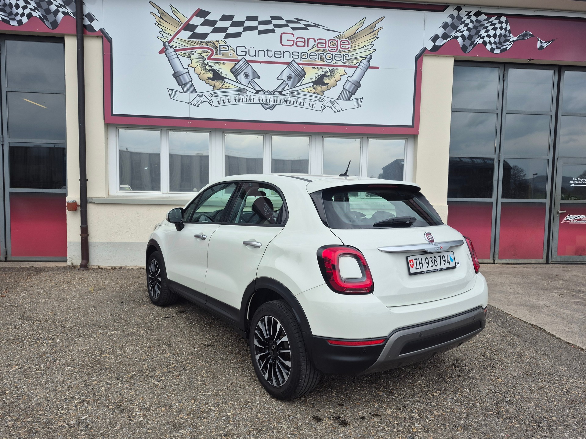 FIAT 500X 1.3 TBGSE City Cross-image-5