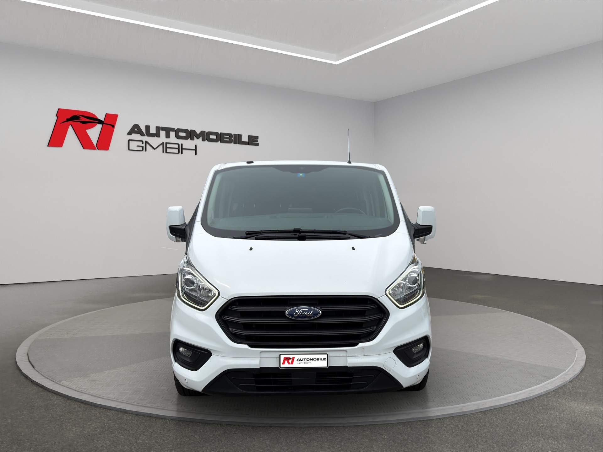 FORD Transit Custom Van 300 L2H1 DK Trend-image-2