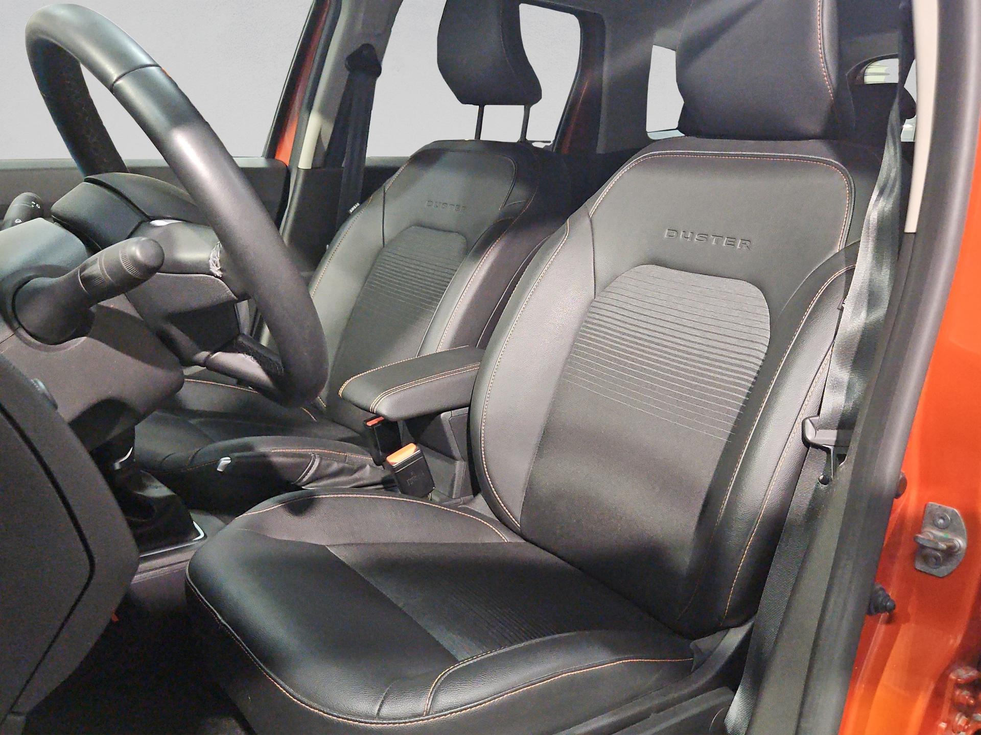 DACIA Duster TCe 150 Extreme EDC 4x2-image-9