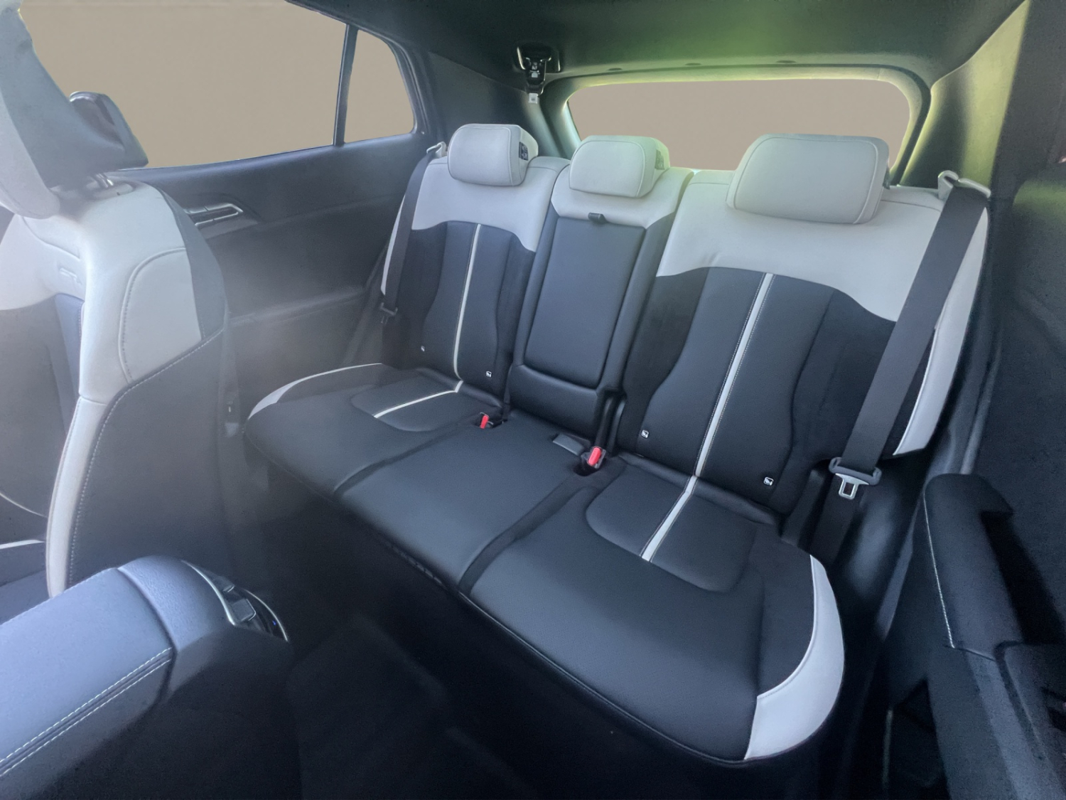 KIA Sportage 1.6 T-GDi Hybrid GT-Line-image-19