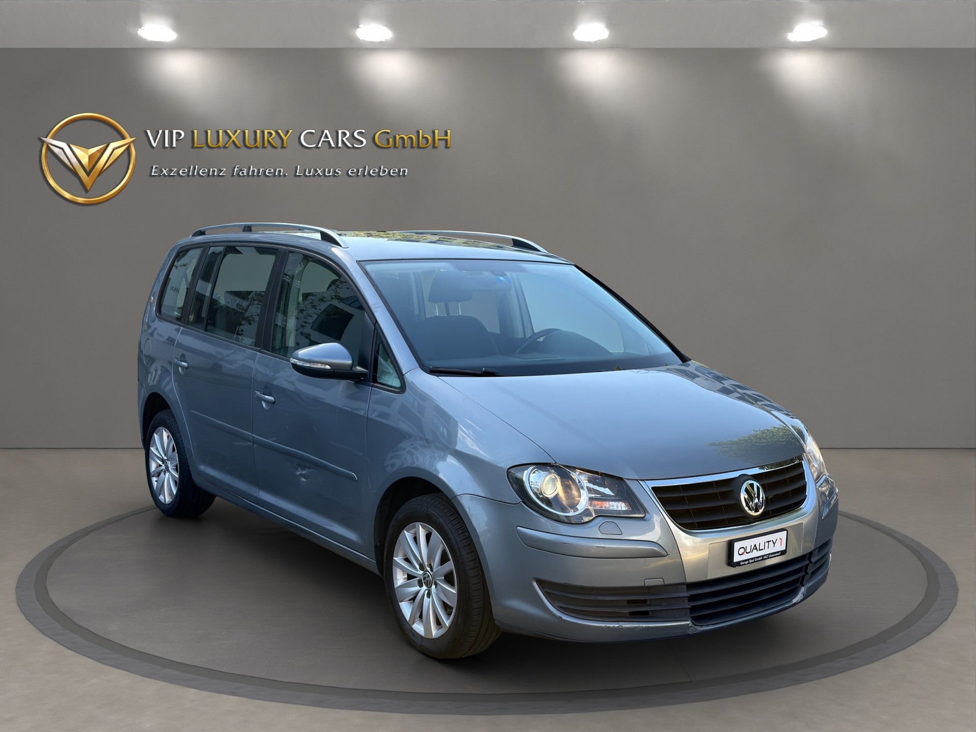 VW Touran 1.4 TSI Team DSG 7 plätze-image-2