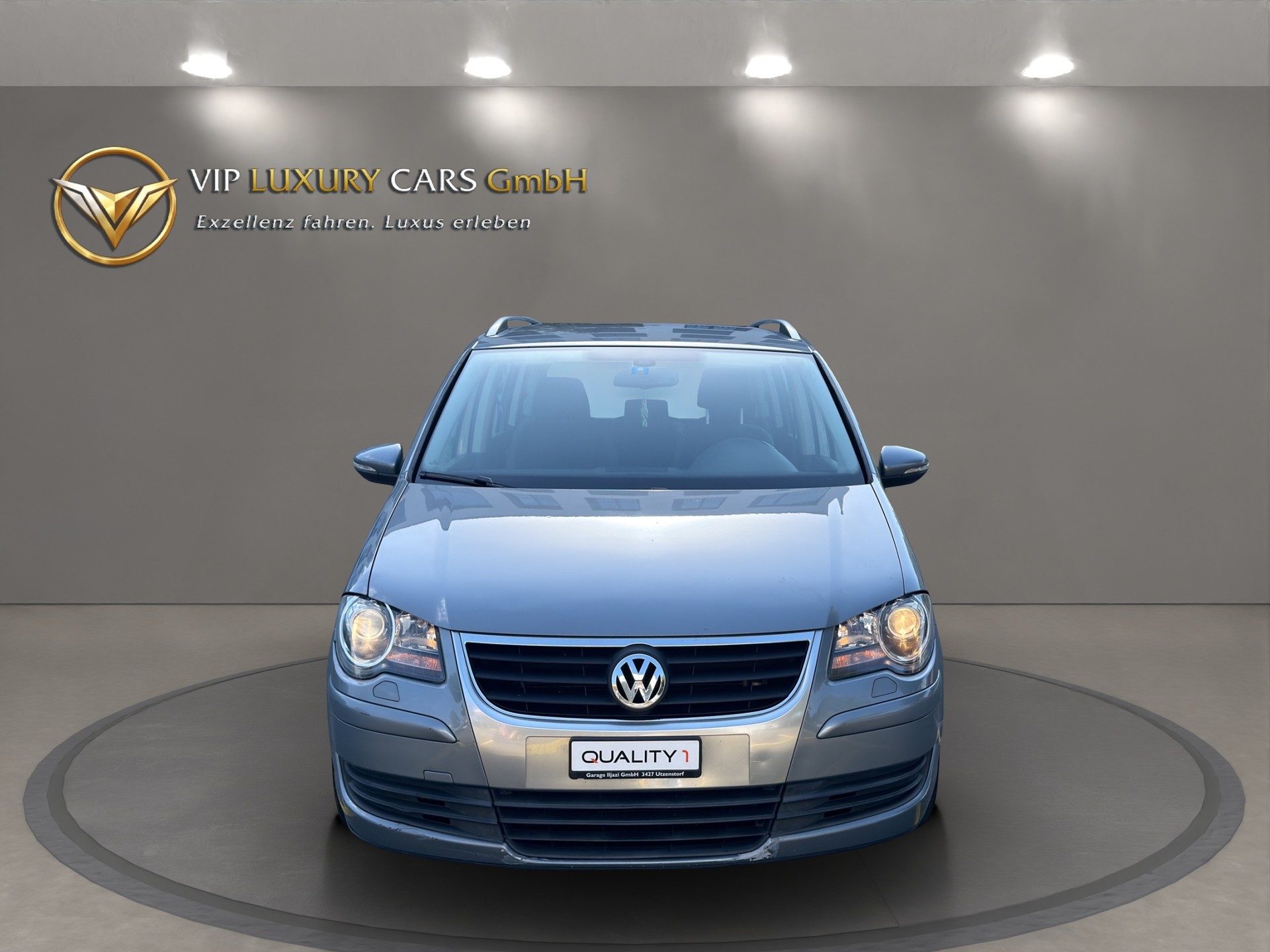 VW Touran 1.4 TSI Team DSG 7 plätze-image-3