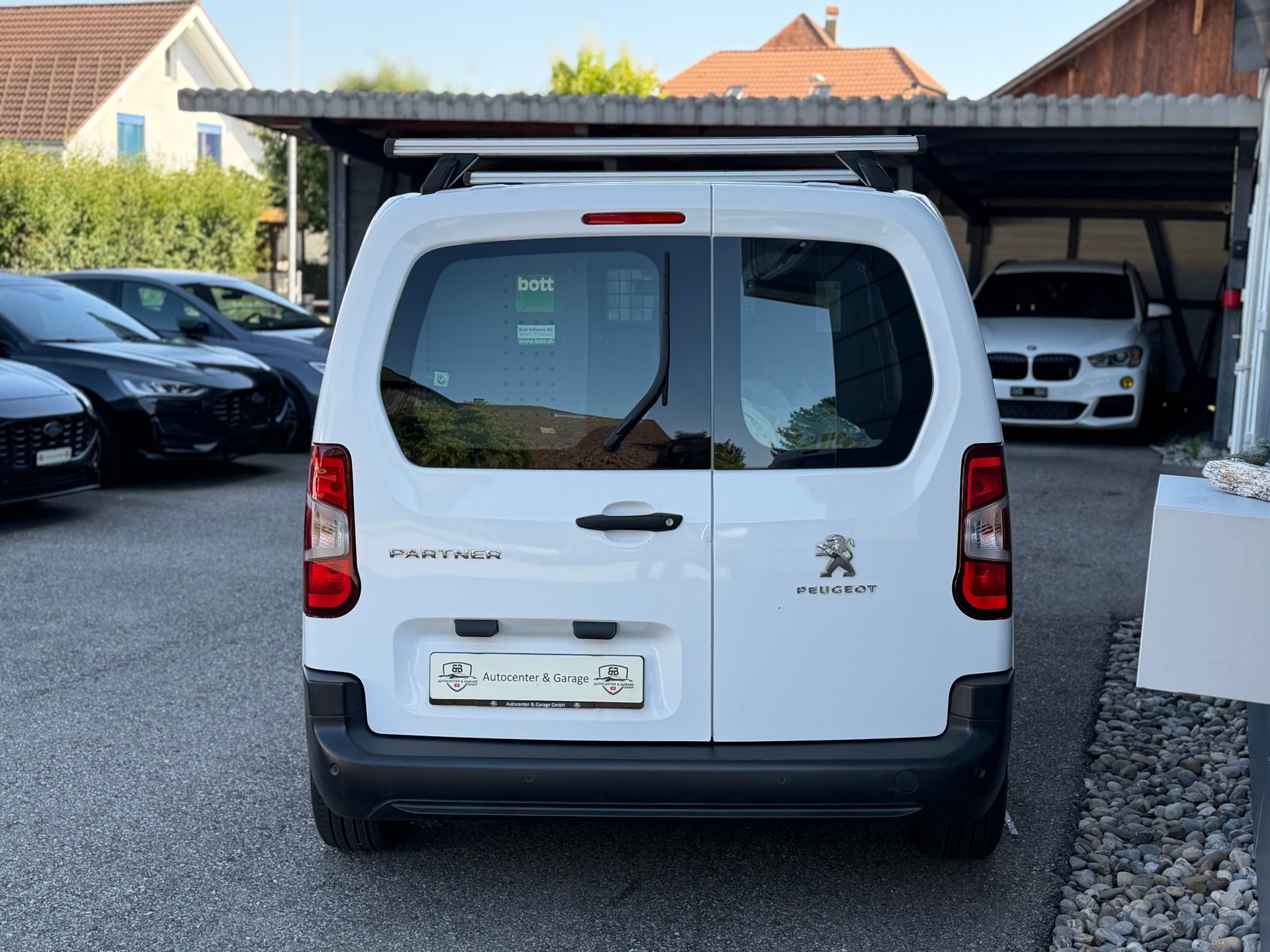 PEUGEOT Partner 1.5 Blue HDi s/s Asphalt 650kg-image-5