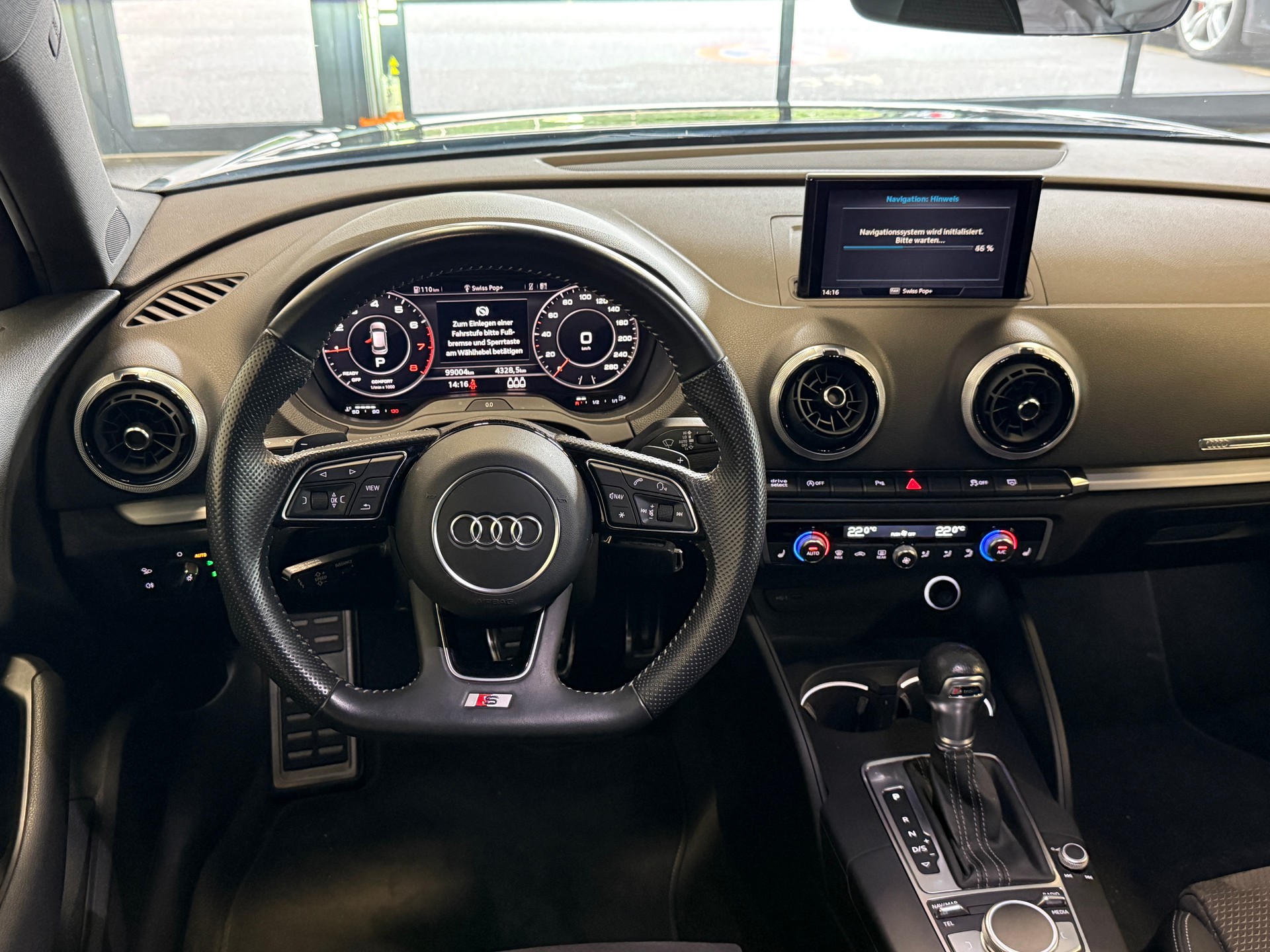 AUDI A3 Sportback 1.5 TFSI S-tronic Sport S-Line-image-3