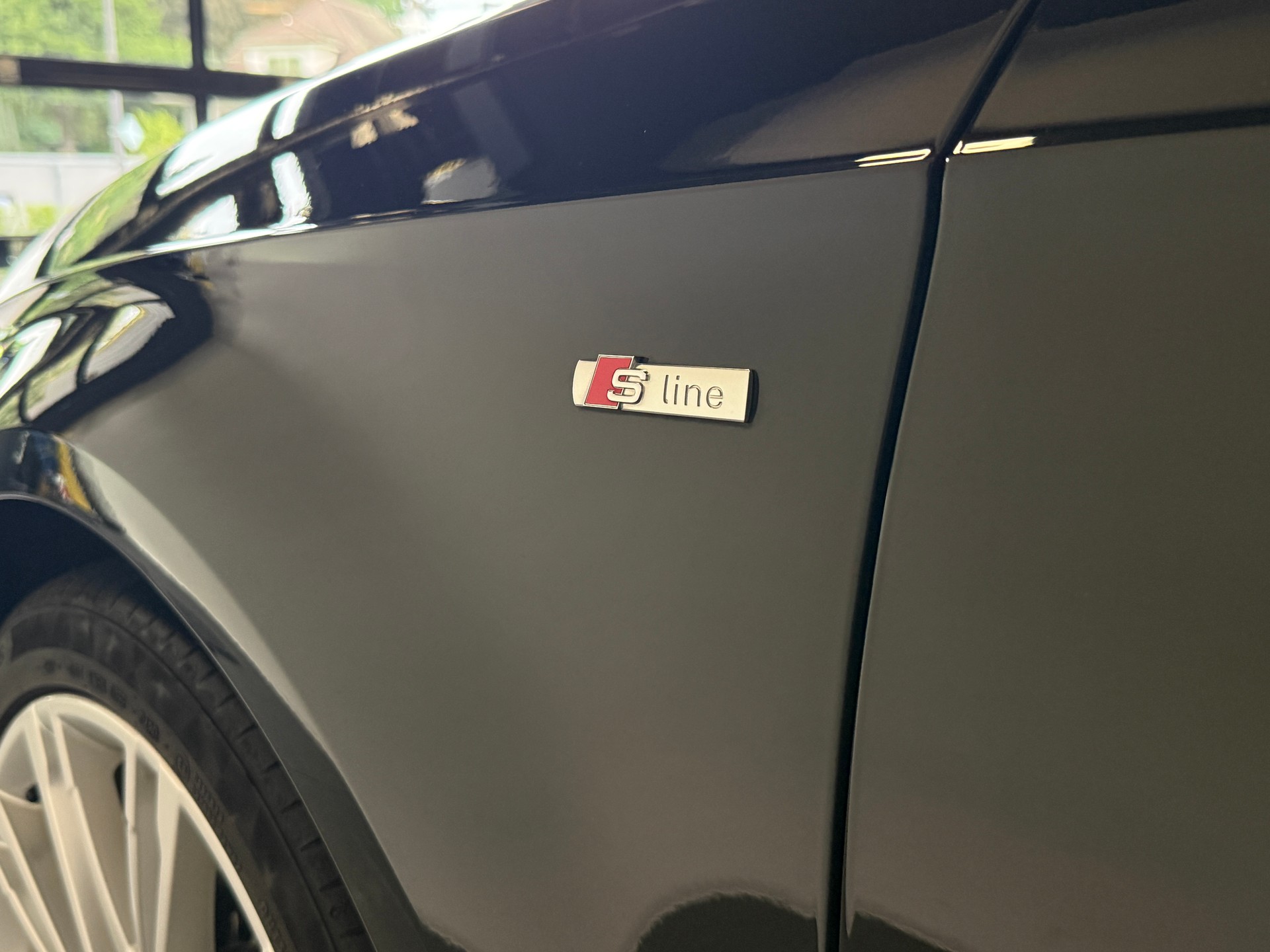 AUDI A3 Sportback 1.5 TFSI S-tronic Sport S-Line-image-9