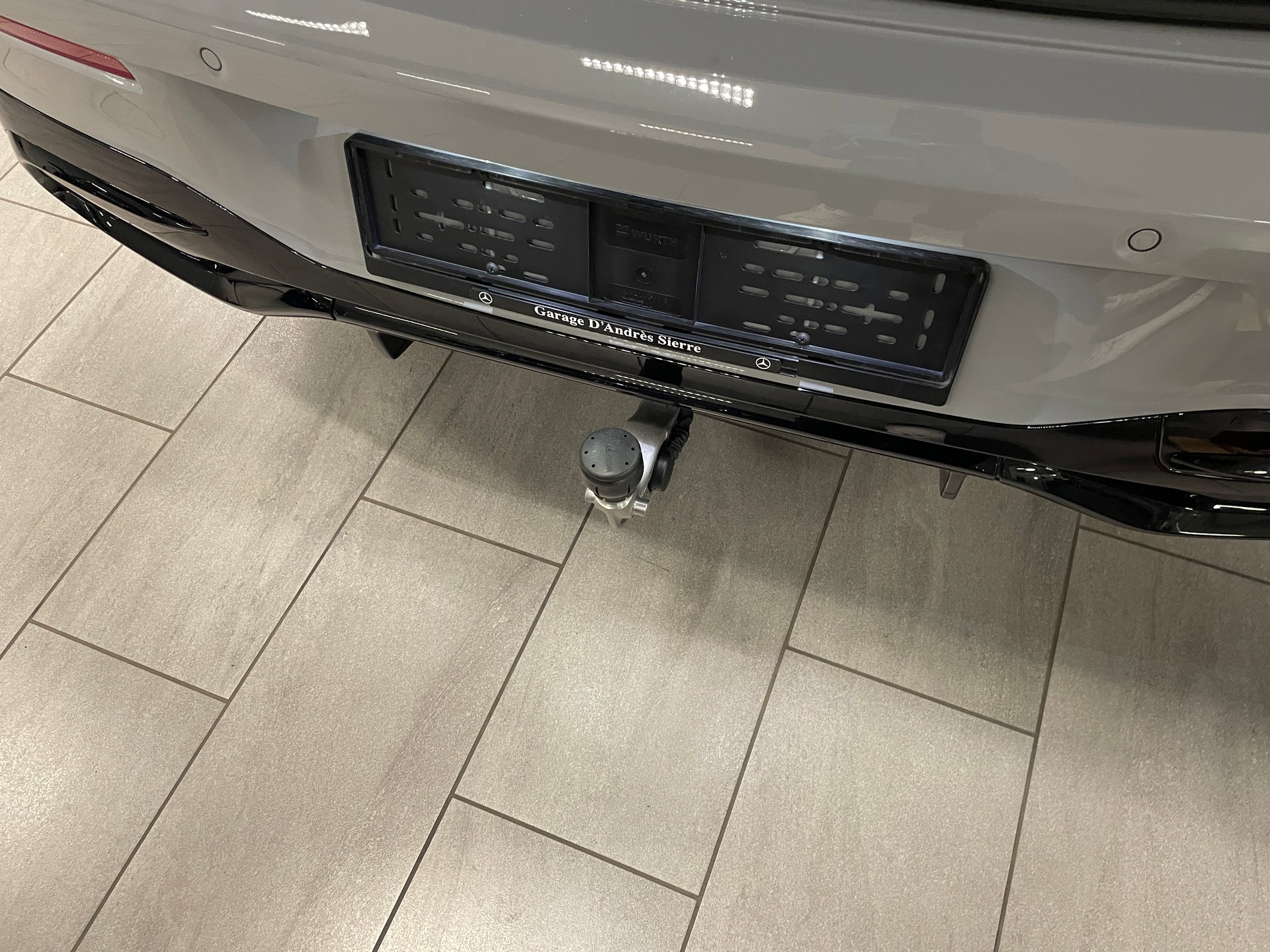 MERCEDES-BENZ GLB 350 85kWh EQ 4 Matic-image-10