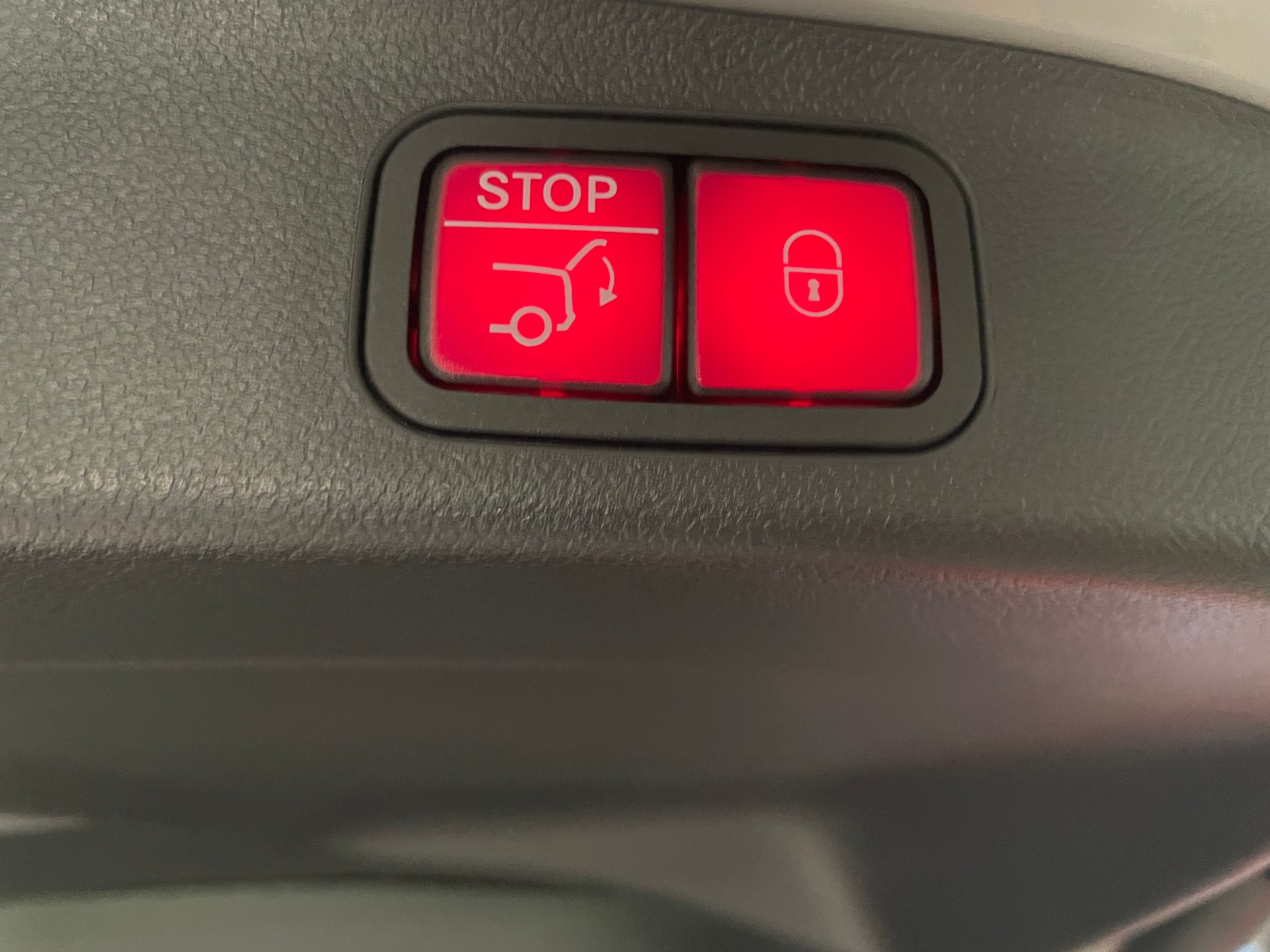 MERCEDES-BENZ GLB 350 85kWh EQ 4 Matic-image-9