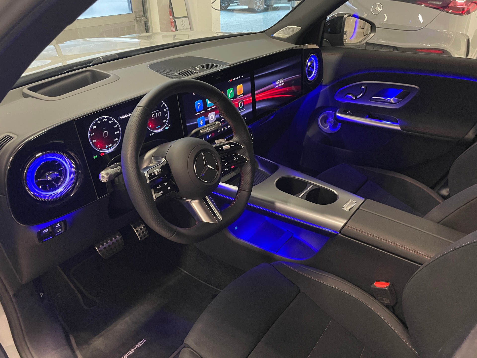 MERCEDES-BENZ GLB 350 85kWh EQ 4 Matic-image-11
