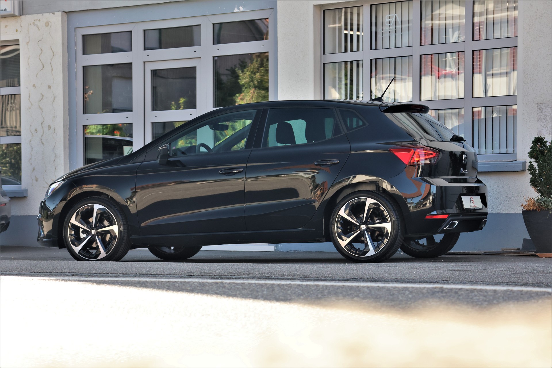 SEAT Ibiza 1.0 EcoTSI FR DSG-showroom-element-3