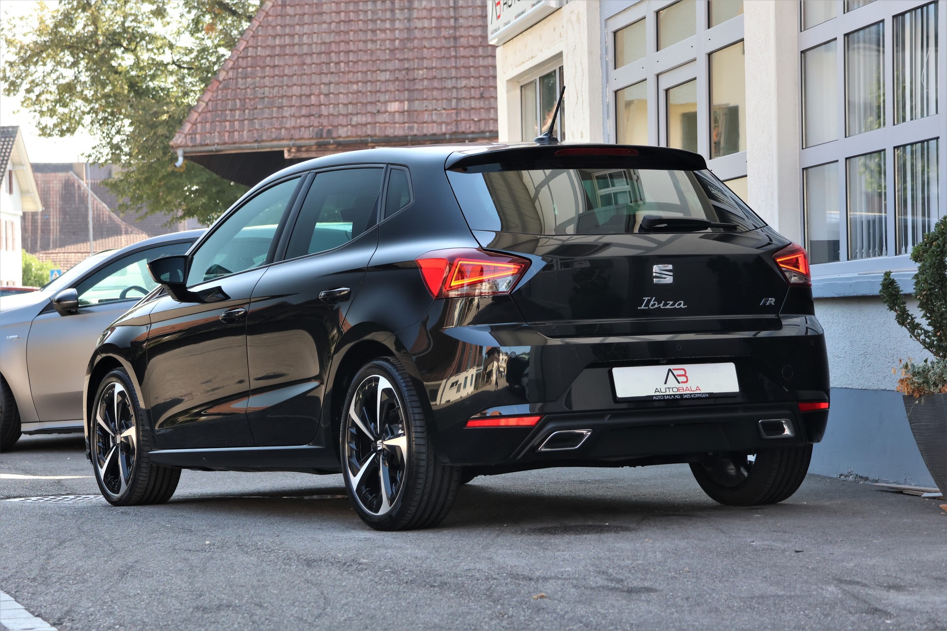 SEAT Ibiza 1.0 EcoTSI FR DSG-showroom-element-2