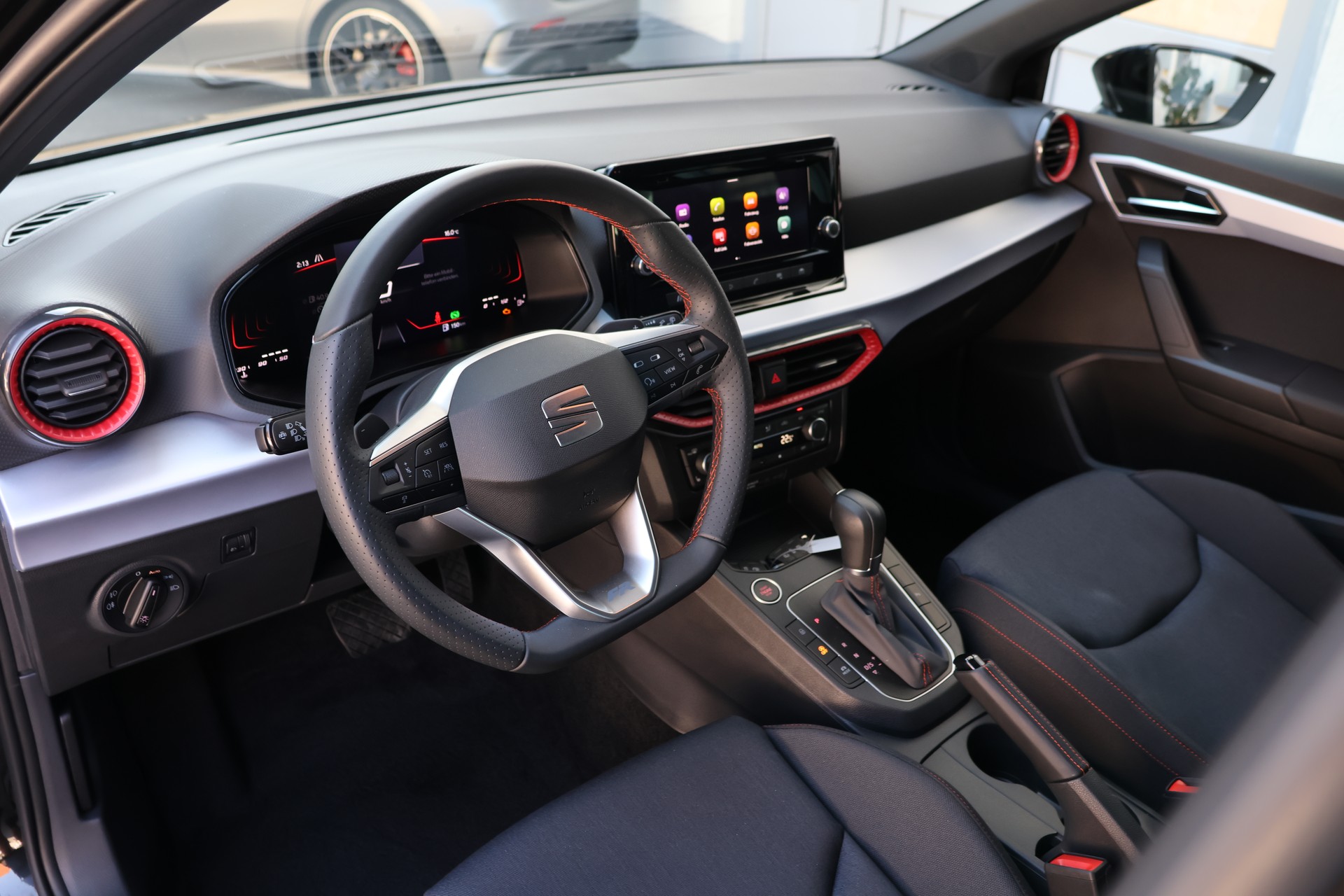 SEAT Ibiza 1.0 EcoTSI FR DSG-image-9
