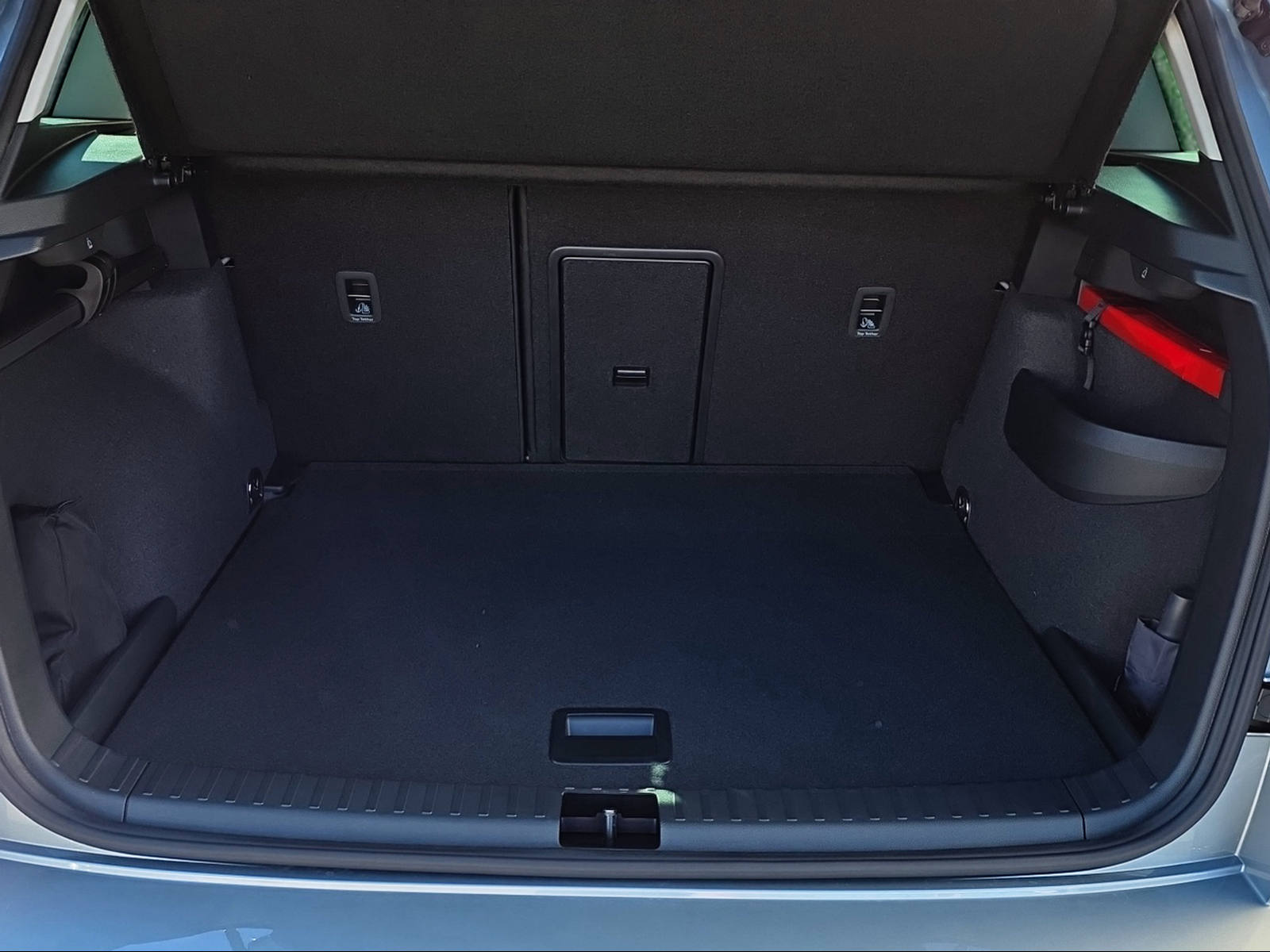 SKODA Karoq 2.0 TDI CR Selection 4x4 DSG-image-11