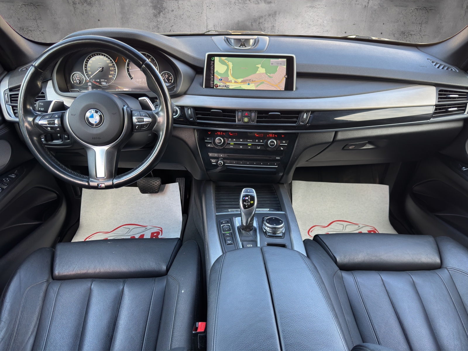 BMW X5 xDrive M50d Steptronic-image-9
