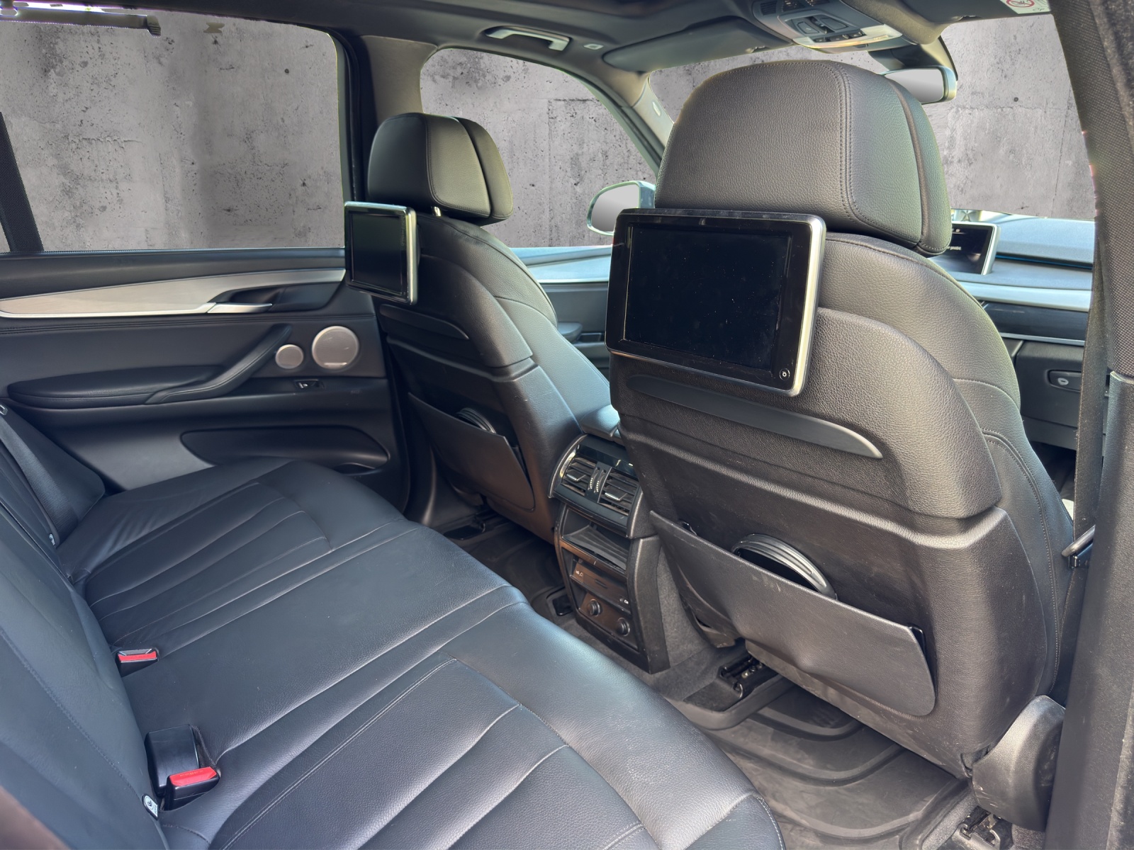 BMW X5 xDrive M50d Steptronic-image-14