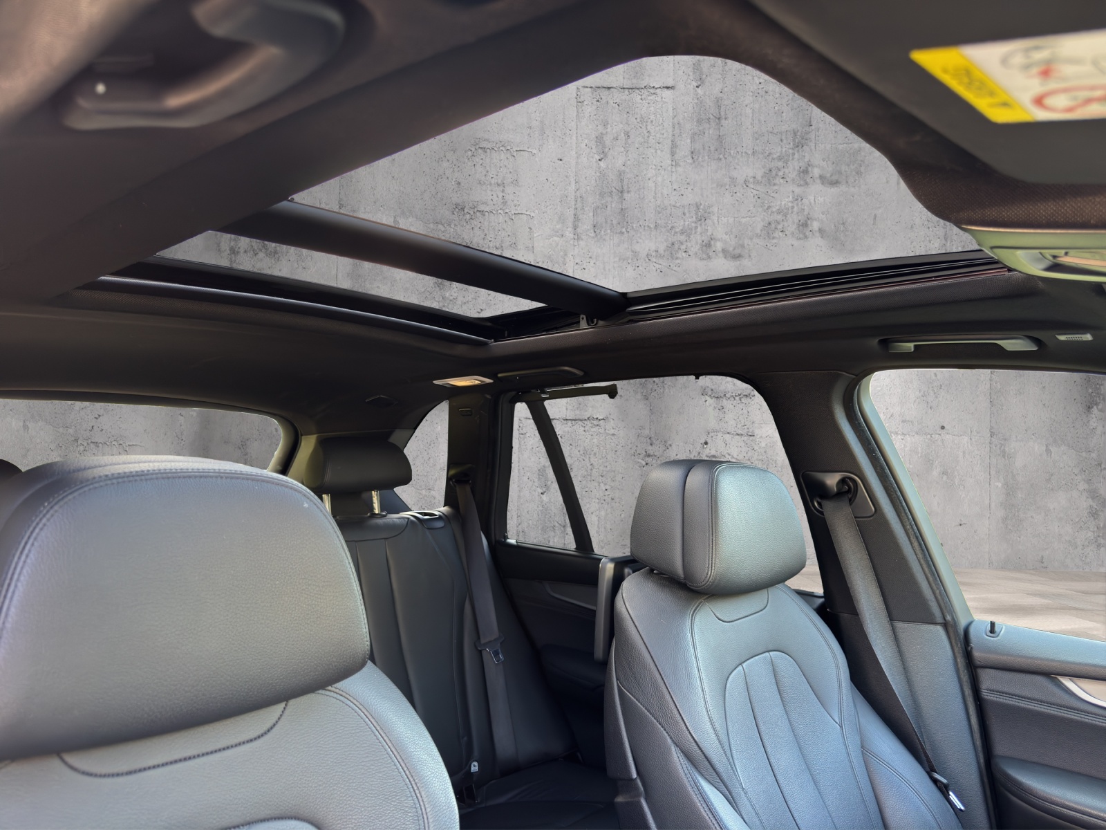 BMW X5 xDrive M50d Steptronic-image-15