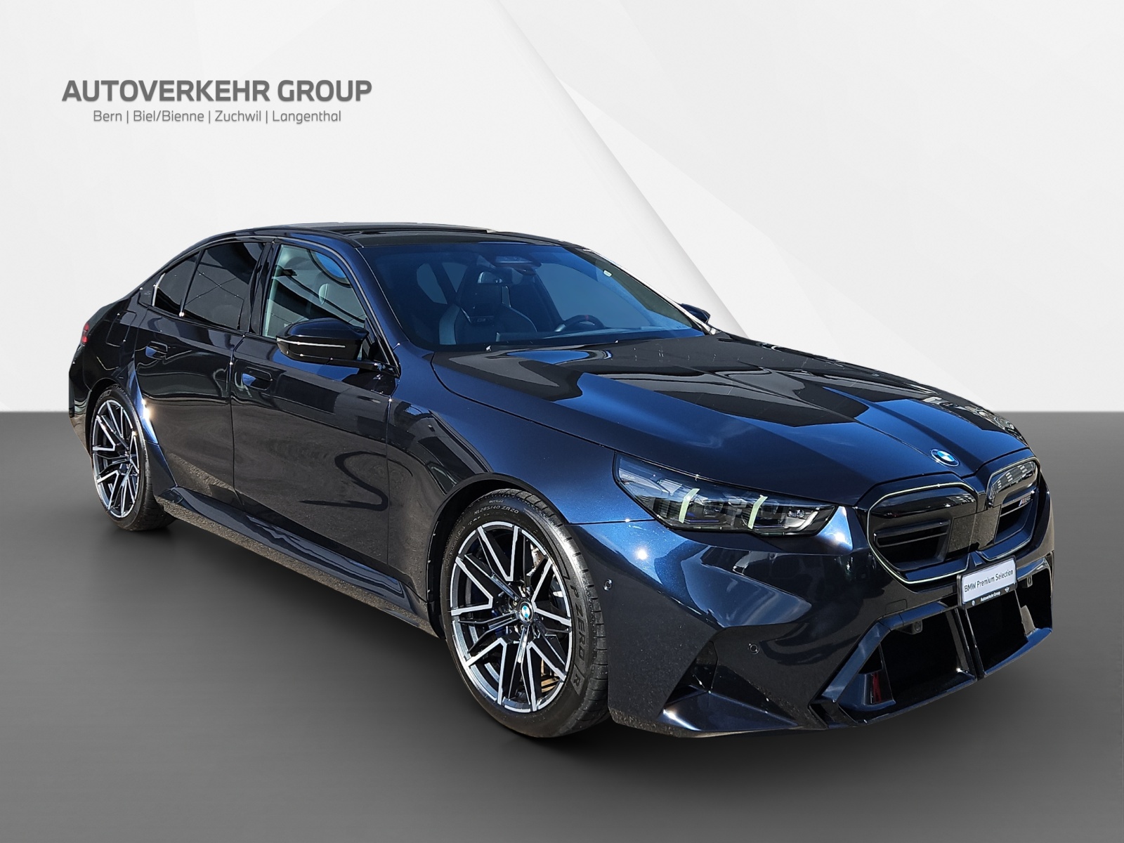 BMW M5 xDrive Limousine-image-8