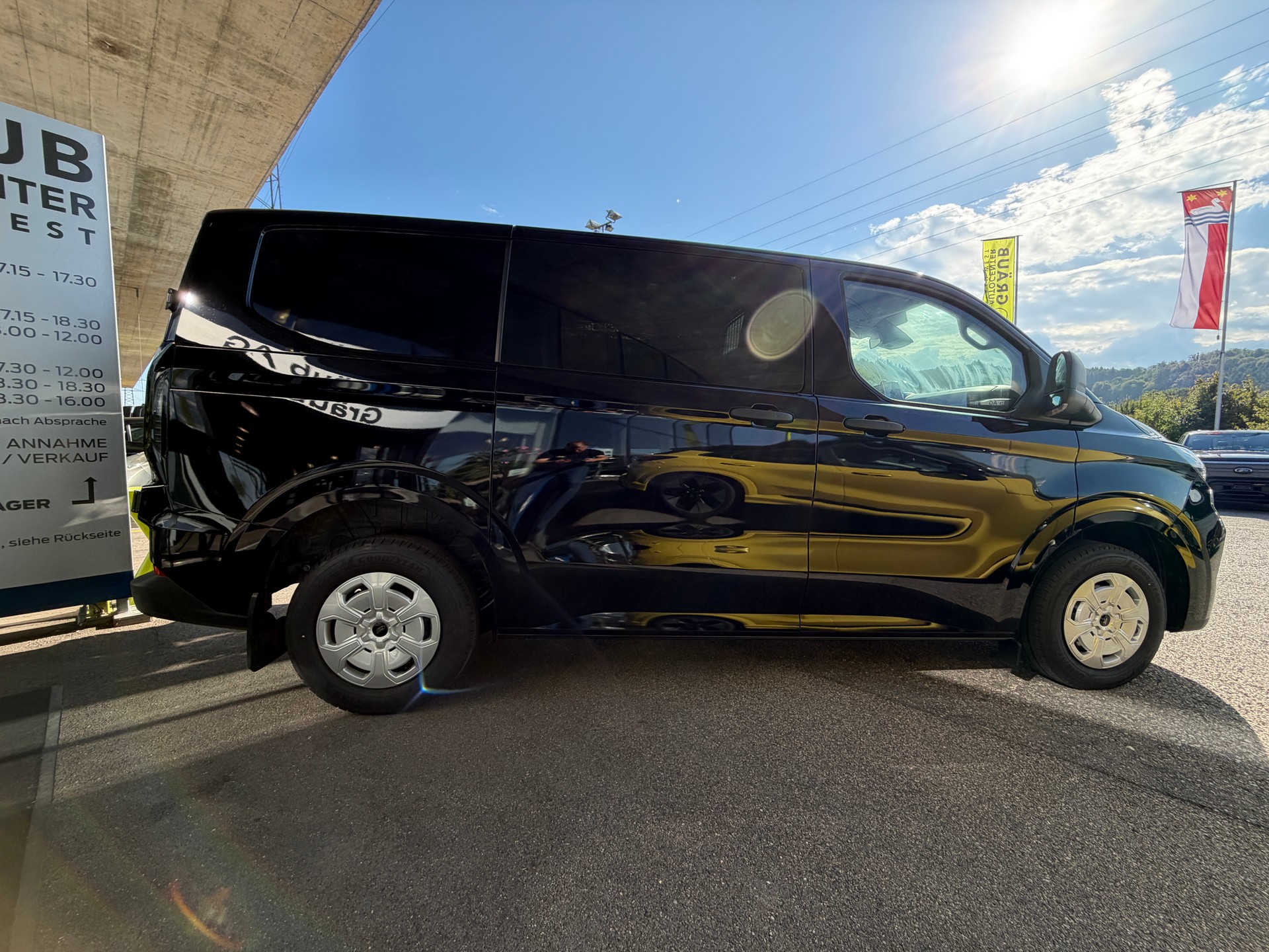 FORD Transit Custom Van 320 L1H1 Trend Automat-image-8