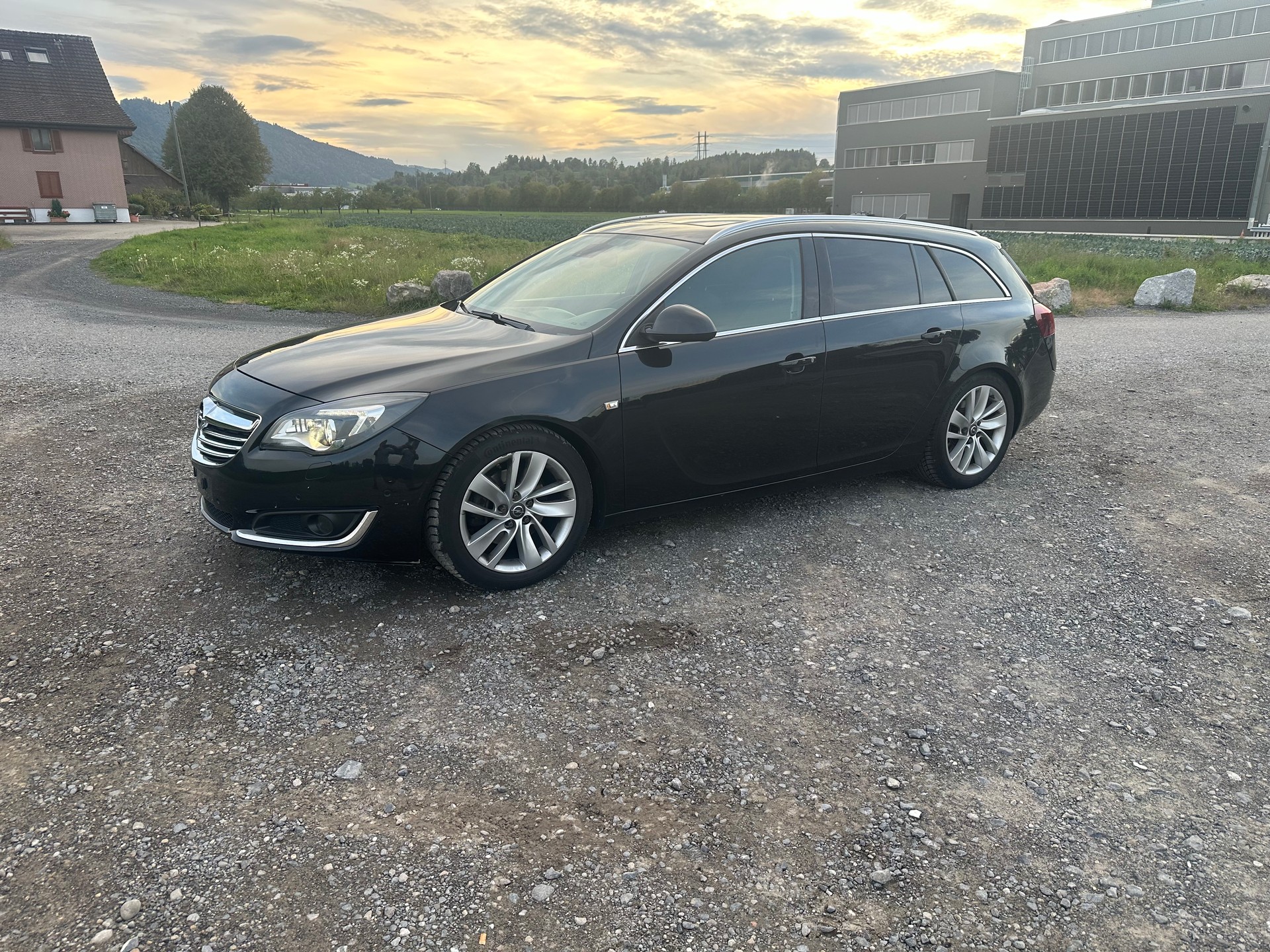 OPEL Insignia Sports Tourer 2.0 CDTI ecoFlex Edition-image-0