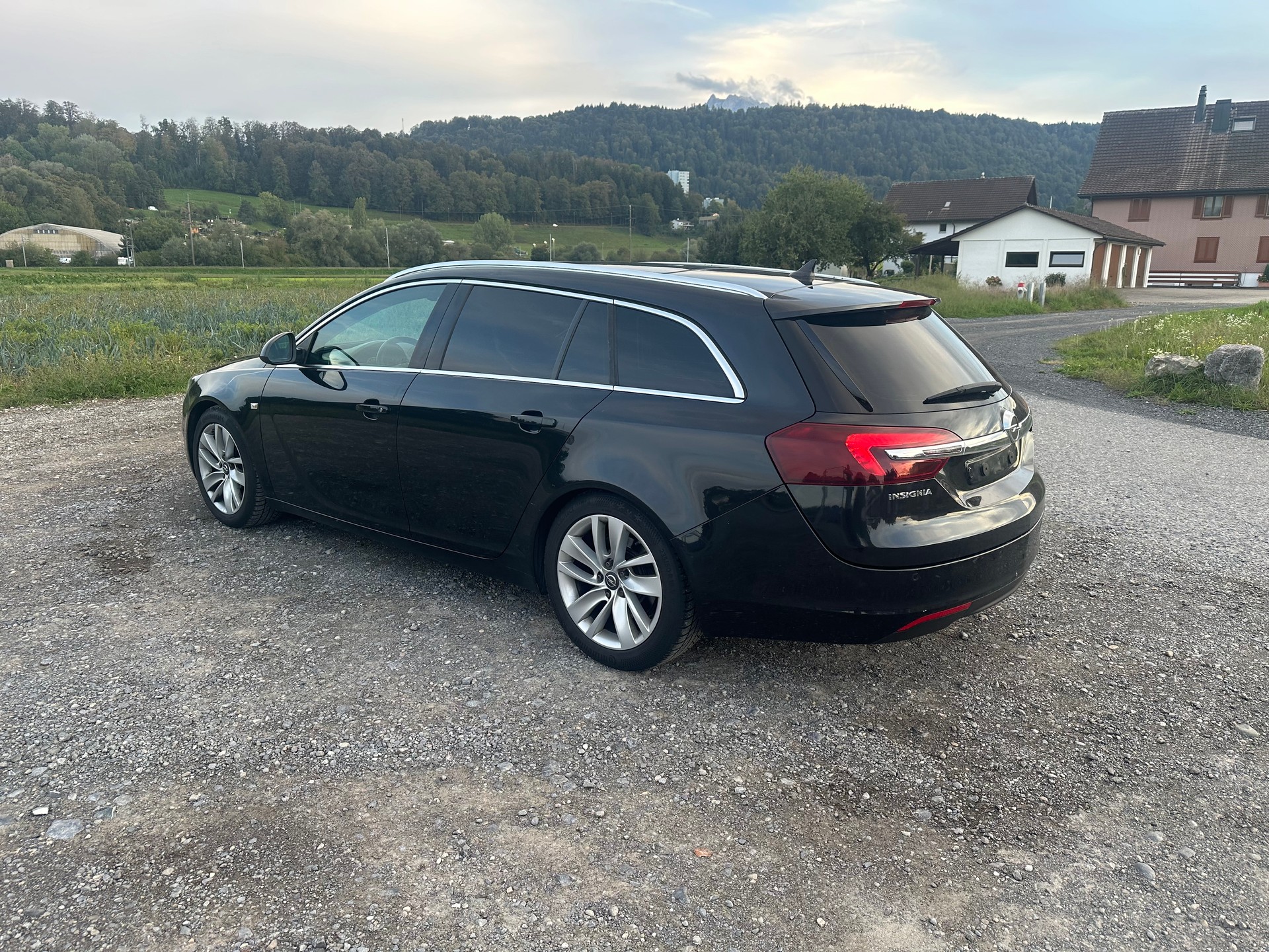 OPEL Insignia Sports Tourer 2.0 CDTI ecoFlex Edition-image-8
