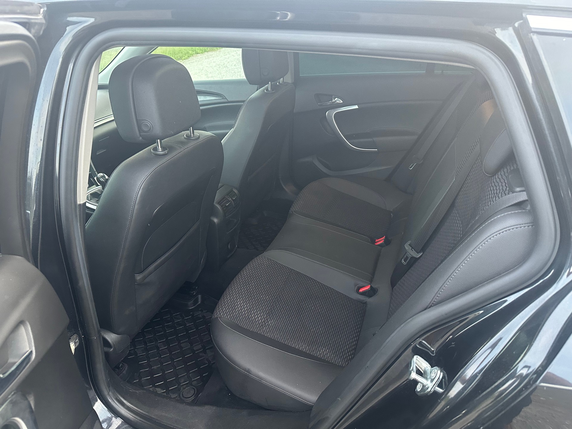 OPEL Insignia Sports Tourer 2.0 CDTI ecoFlex Edition-image-12