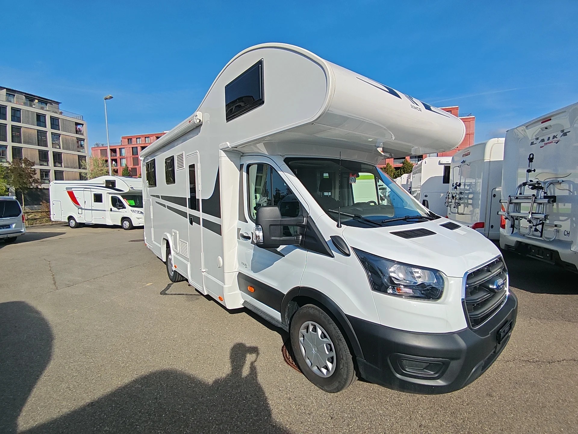 RIMOR Kilig 695 ***vollen Komfort für spontane Reisen – einfach einsteigen und losfahren ***-image-0
