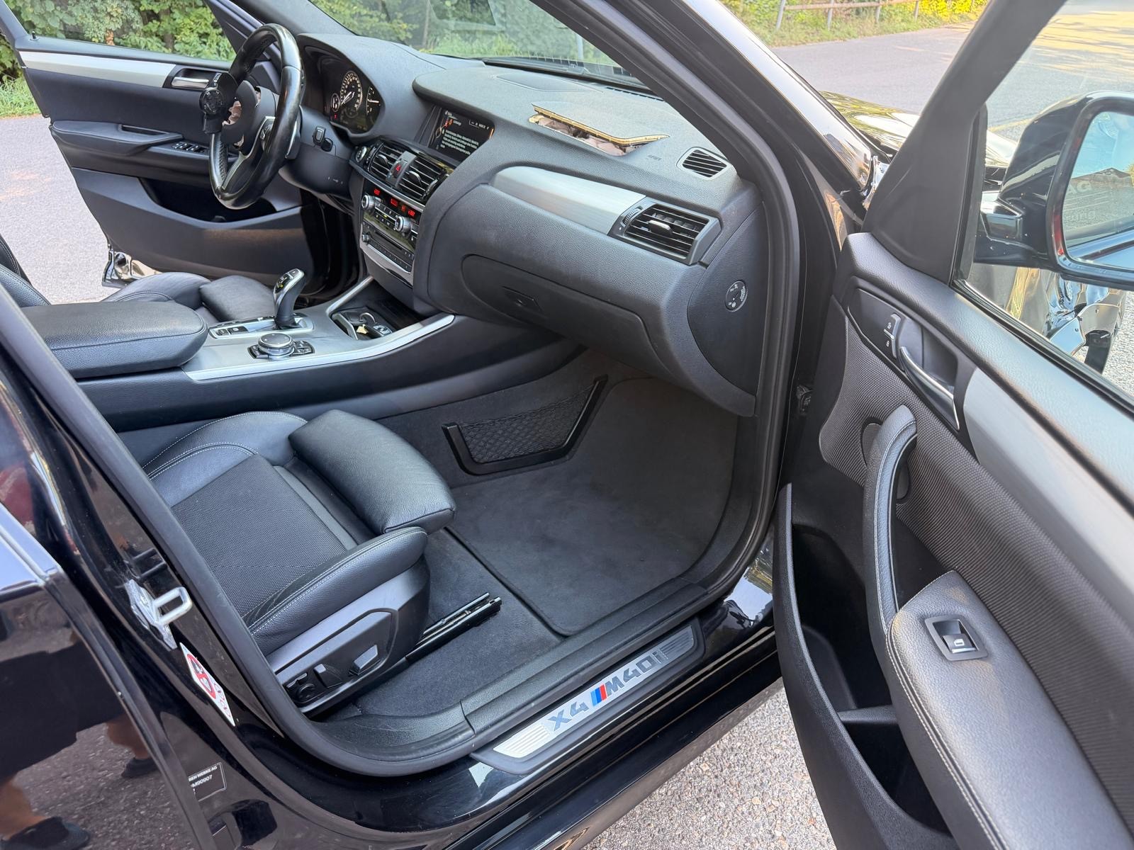 BMW X4 M 40i Steptronic-image-13