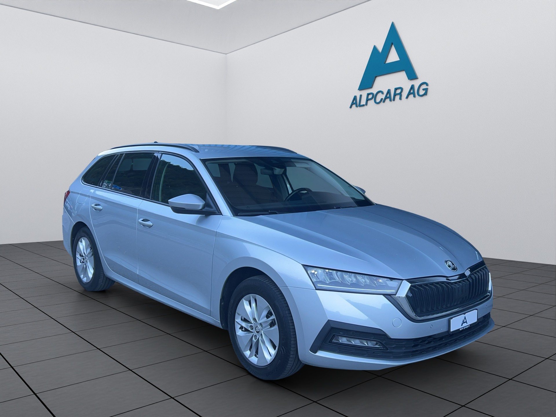 SKODA Octavia Combi 2.0 TDI DSG Ambition 4x4-image-8