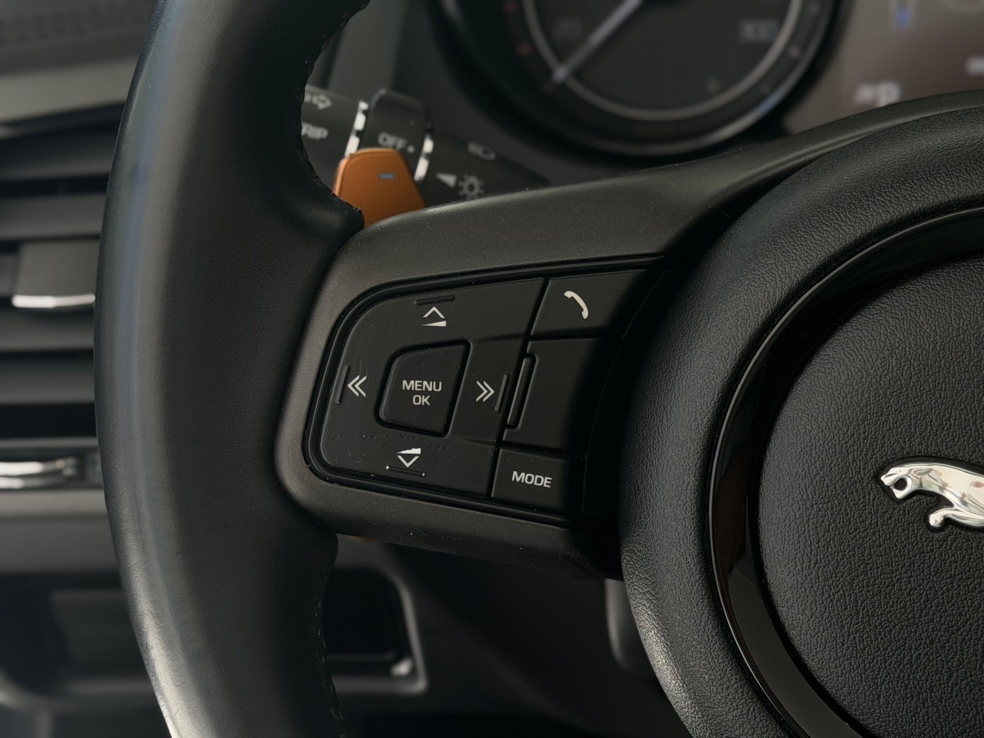 JAGUAR F-Type Convertible S 3.0 V6 S/C **Sportauspuffanlage**-image-30