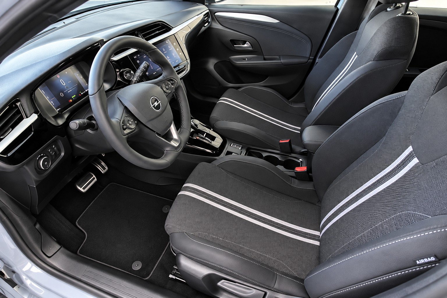 OPEL Corsa e- 51kWh GS 11 KW 3 Phaser Schneller Laden-image-9