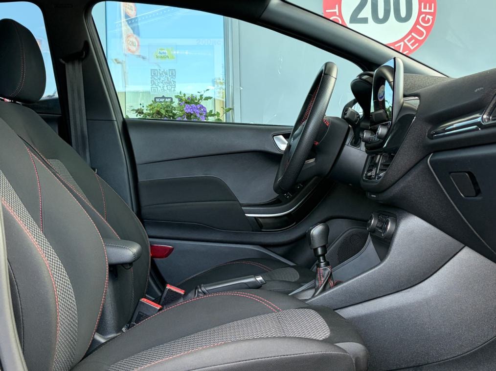 FORD Fiesta 1.0 SCTi MHEV ST-Line-image-8