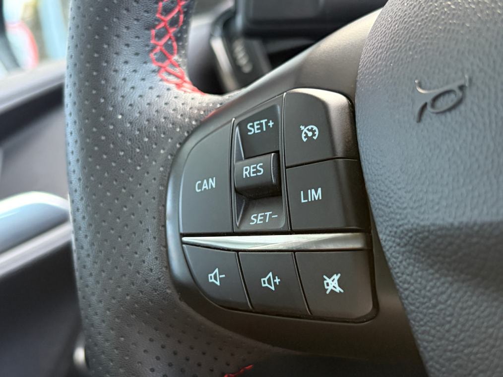 FORD Fiesta 1.0 SCTi MHEV ST-Line-image-5