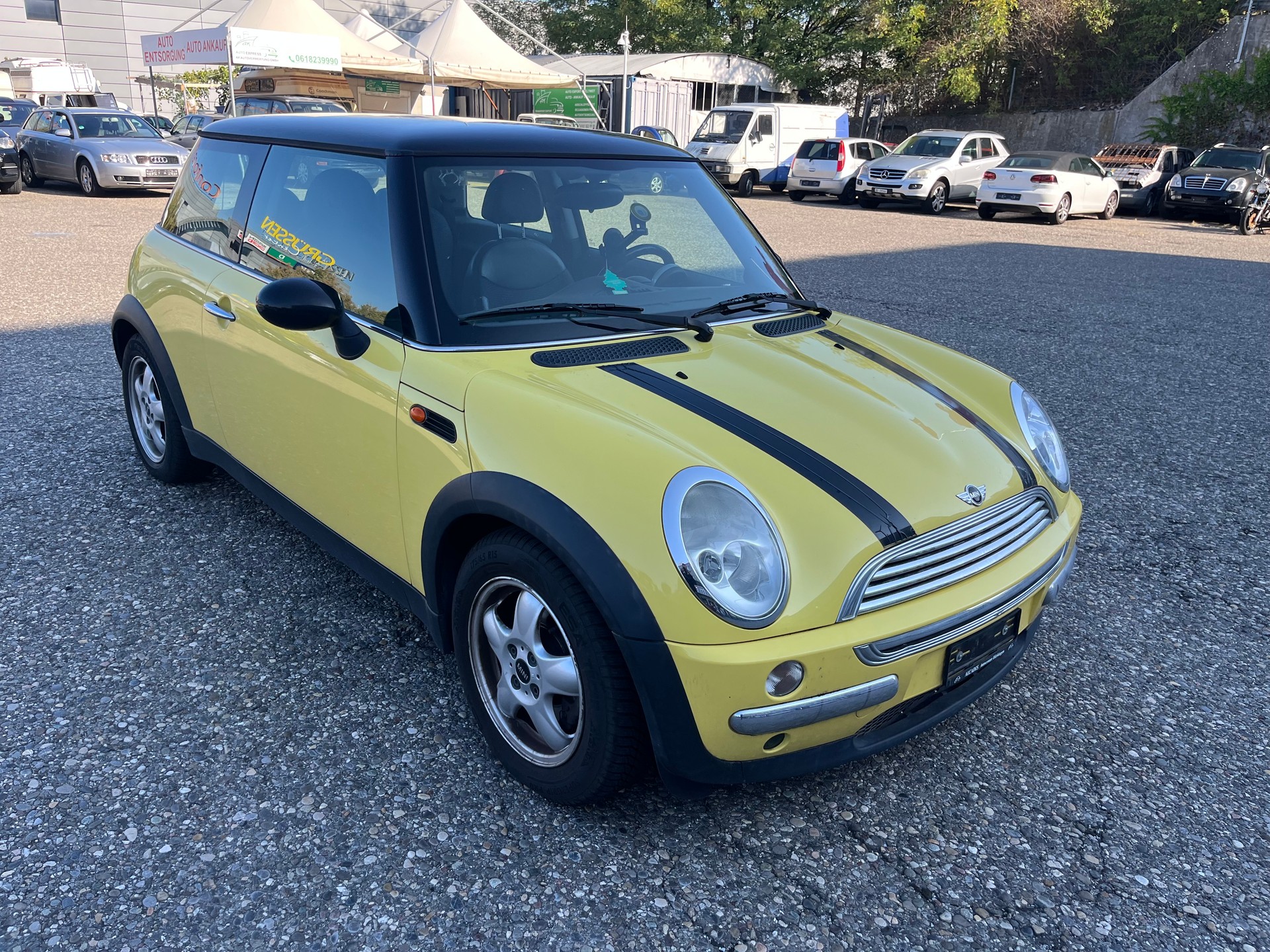 MINI Cooper-image-1