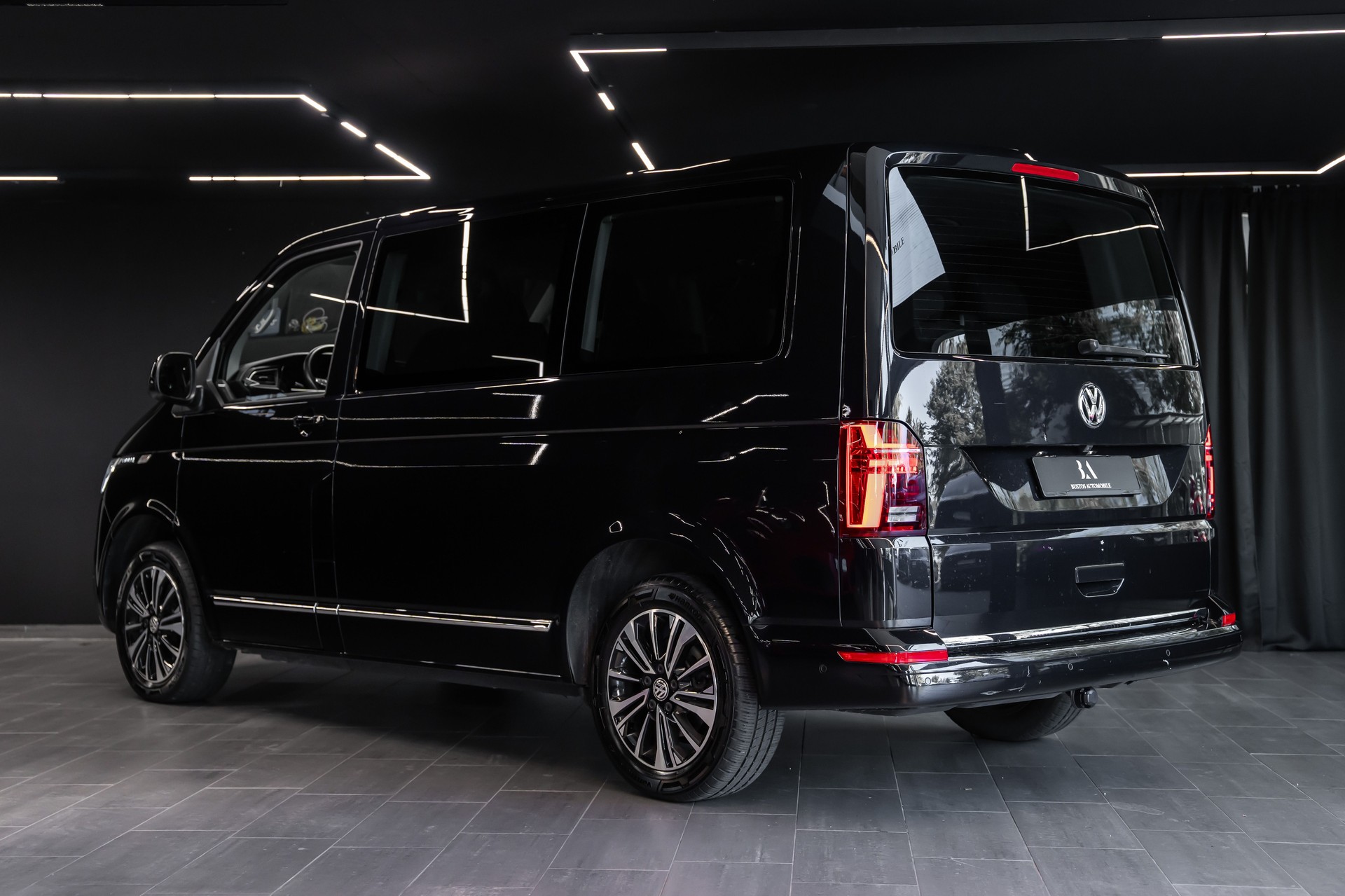 VW T6.1 Multivan 2.0 Bi-TDI Comfortline 4Motion DSG-image-4