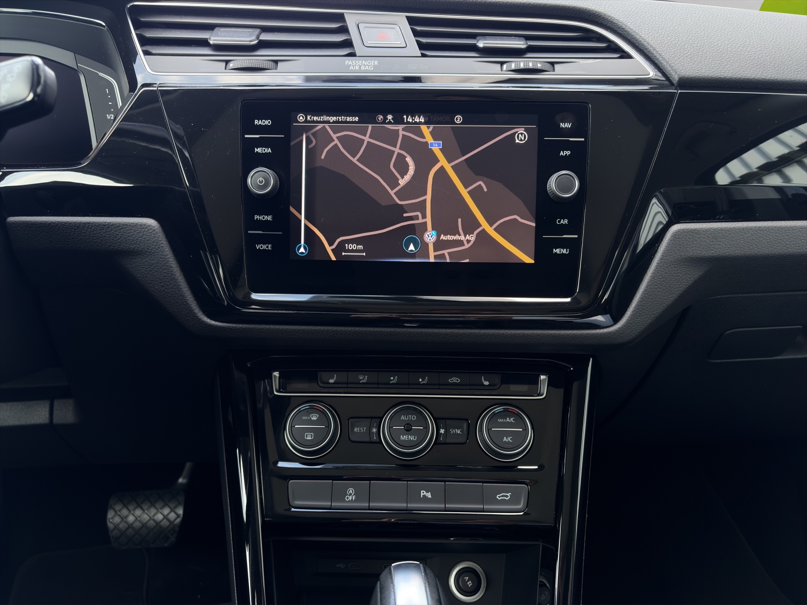 VW Touran 1.5 TSI EVO Highline DSG-image-9