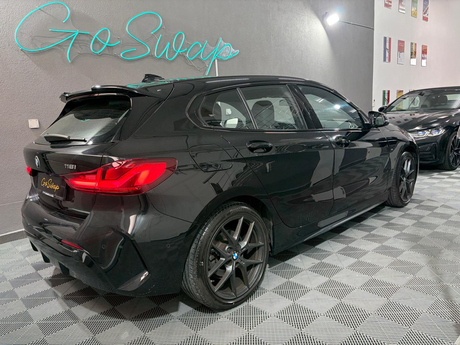 BMW 118i Pure M Sport Steptronic - Caméra de recul-image-2