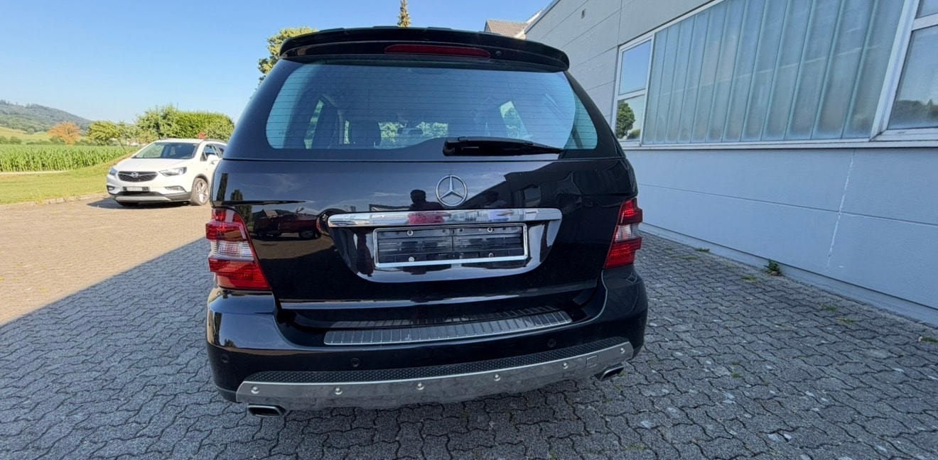 MERCEDES-BENZ ML 350 4Matic Edition 7G-Tronic-image-7