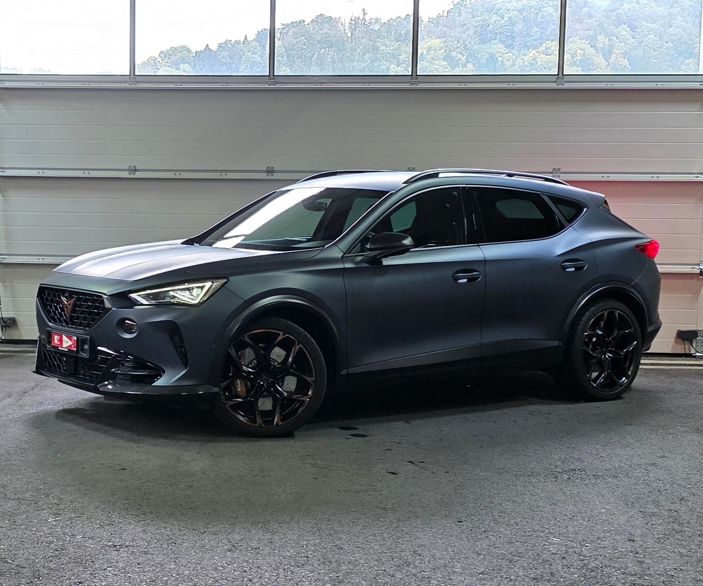 CUPRA Formentor 2.5TSI VZ5 4Drive DSG *ACC&LaneAssist*360°Kamera*Ambientebeleuchtung*AppleCarPlay&AndrioidAuto*-image-0