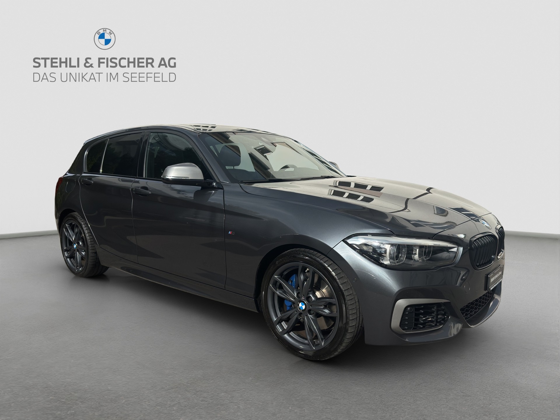 BMW M140i xDrive Steptronic-image-2