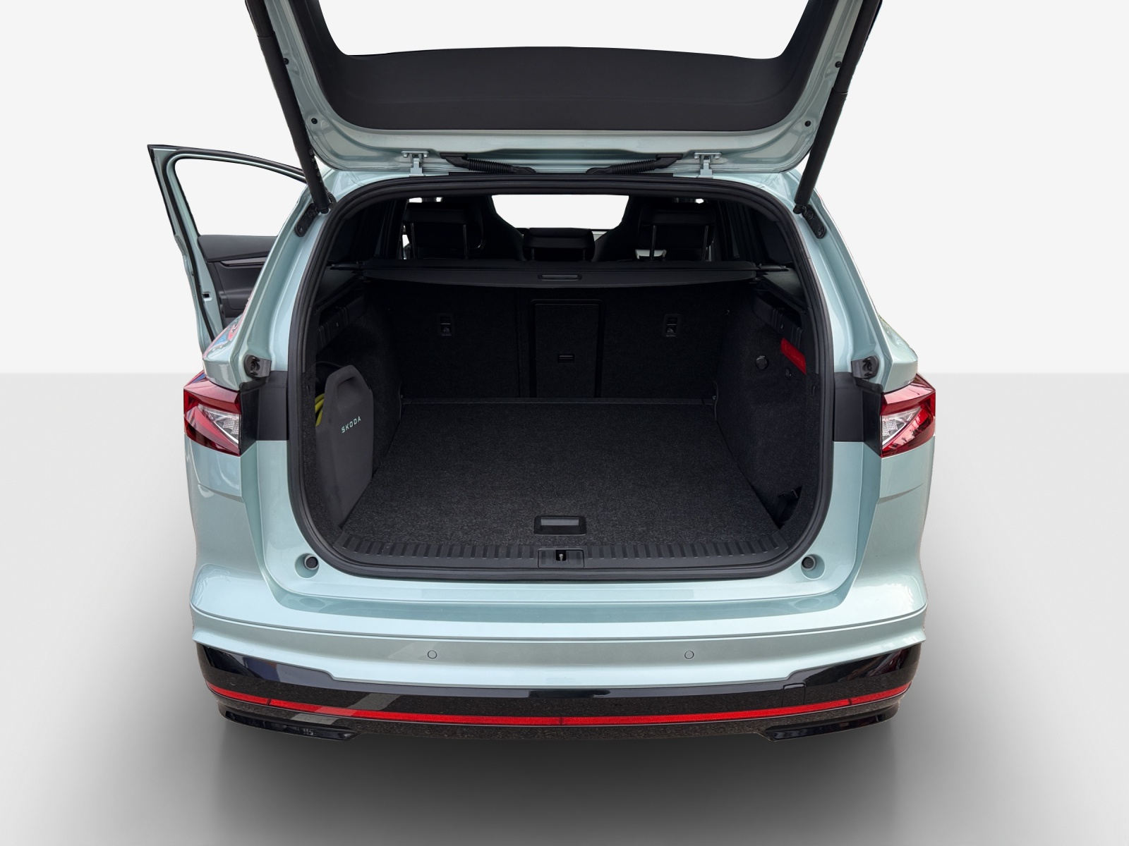 SKODA Enyaq RS 4x4-image-12