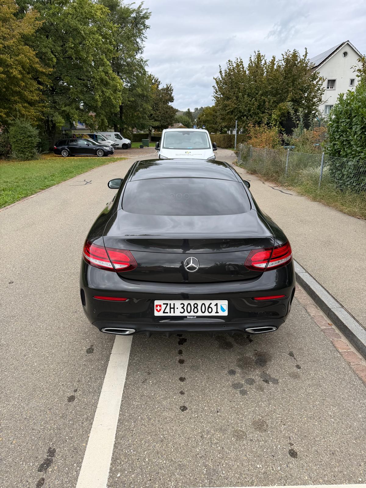 MERCEDES-BENZ C 300 d AMG Line 4matic-image-5