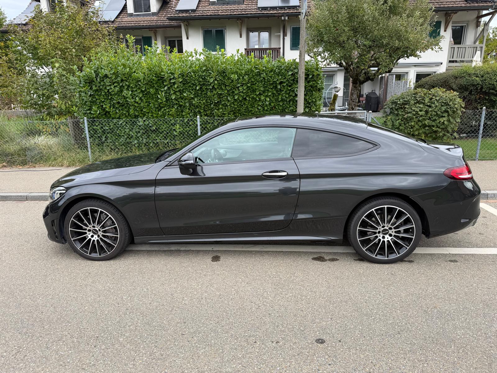 MERCEDES-BENZ C 300 d AMG Line 4matic-image-3