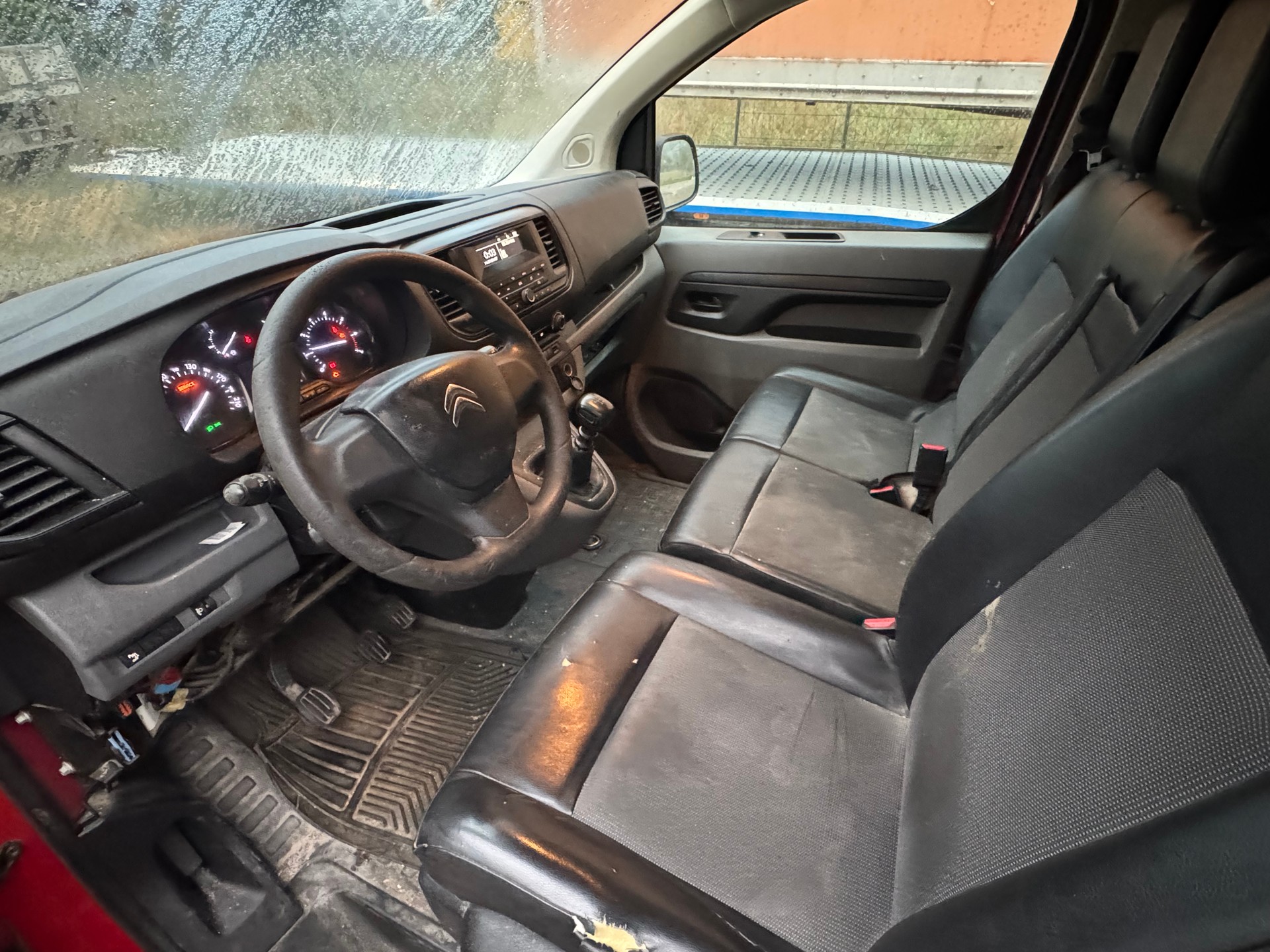 CITROEN Jumpy 2.0 BlueHDi 120 M Komfort-image-5